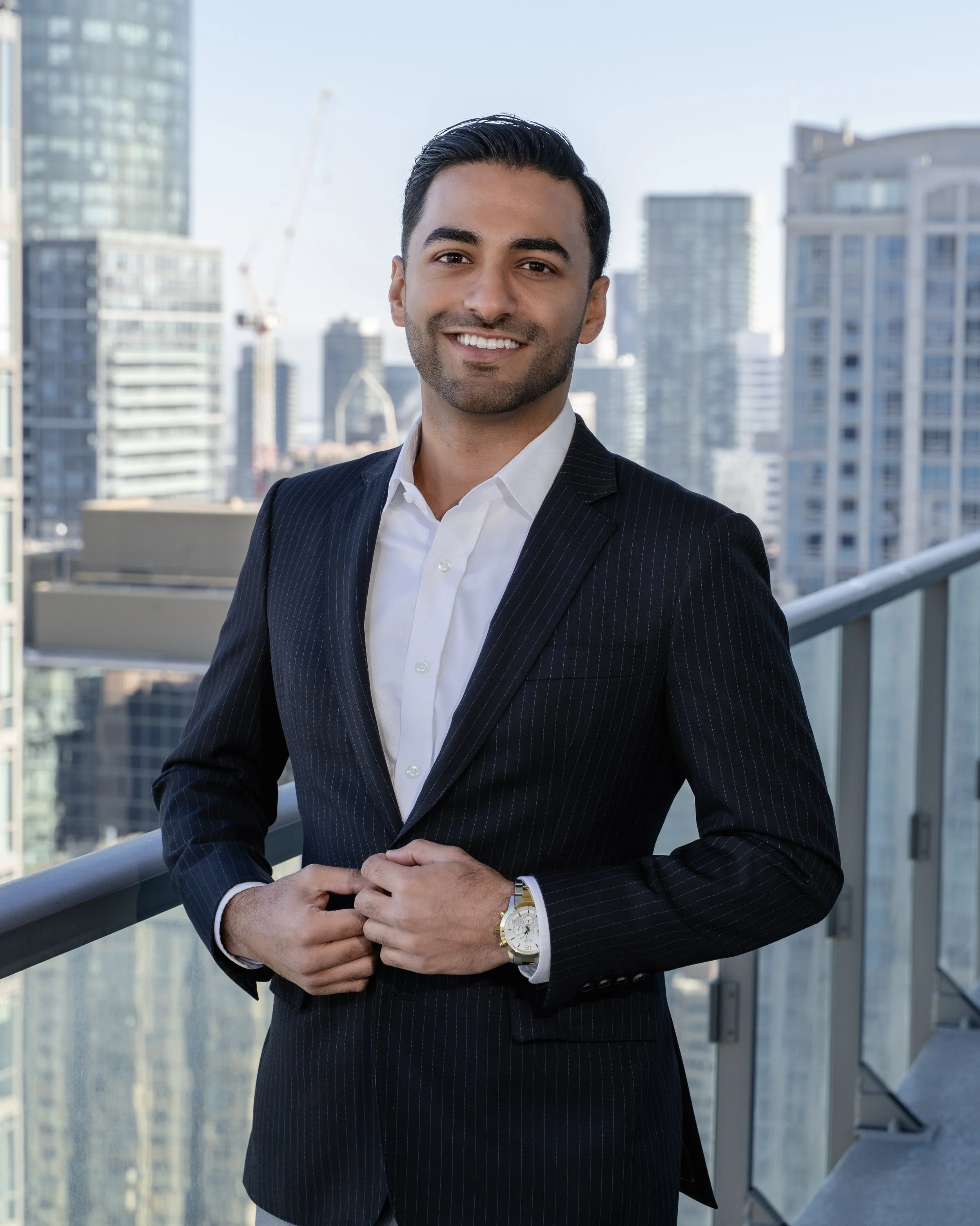 Fahad Rehman - Toronto & Pickering Real Estate Broker Professional Photo