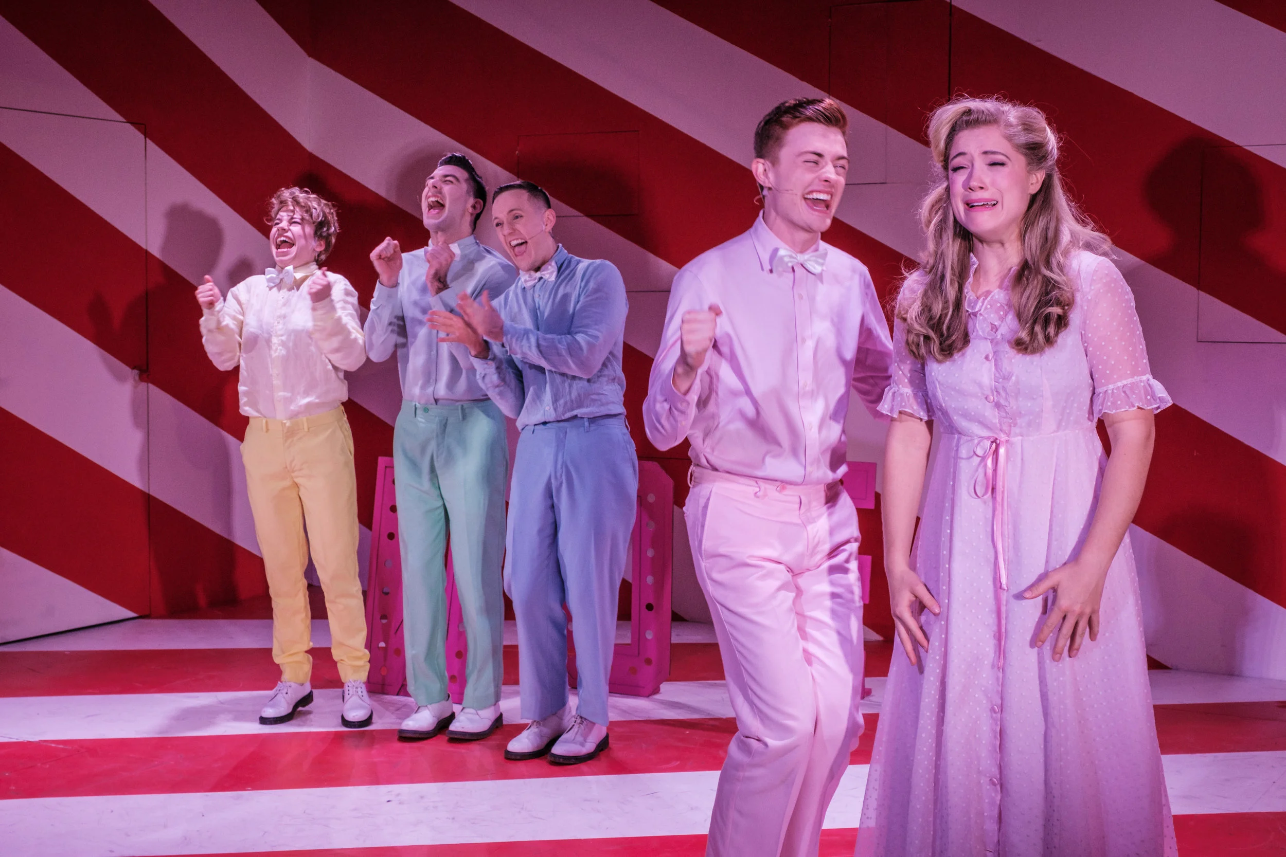 2145 LP18CB 2730 © Robert Catto.jpg