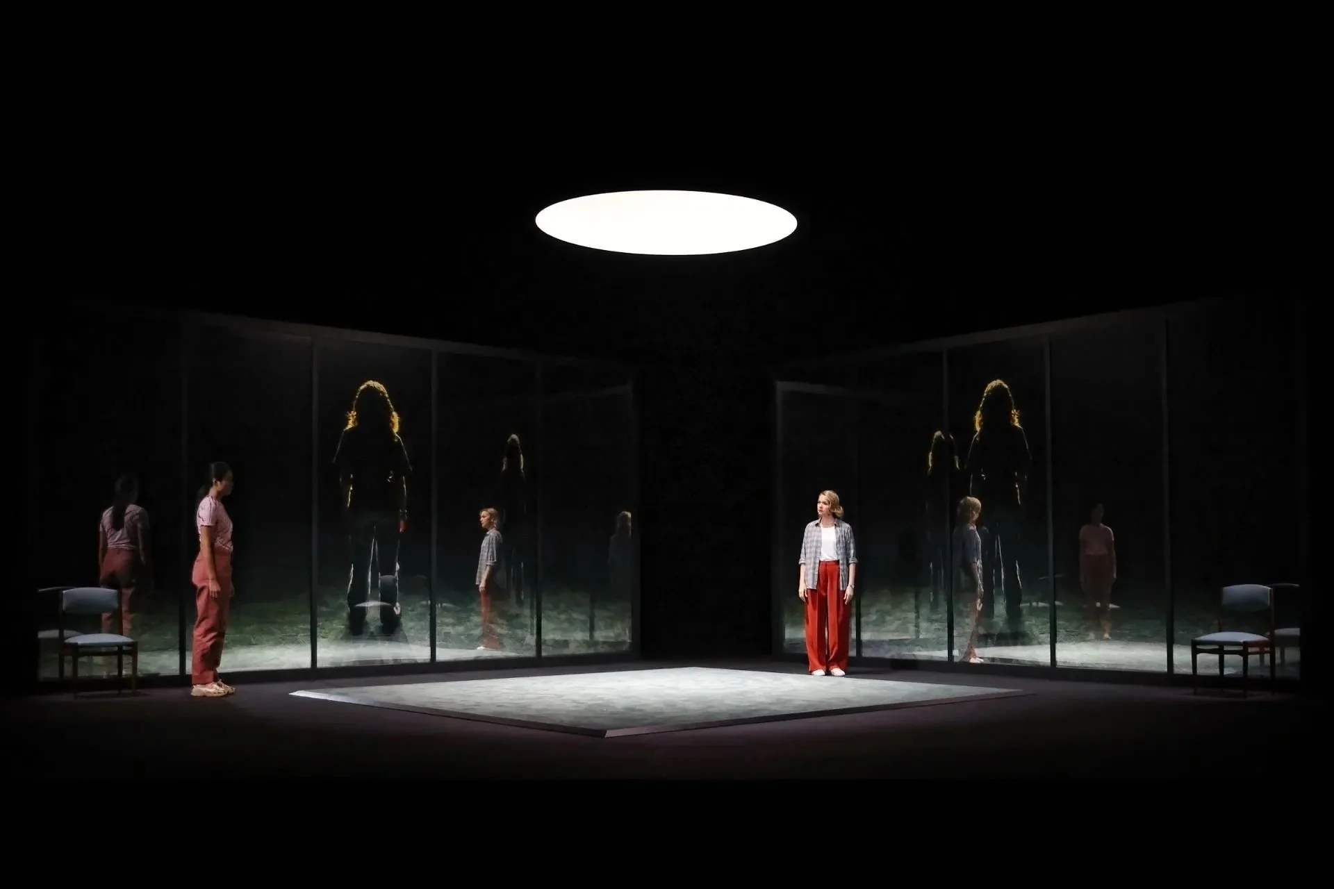 juila_sydney_stc_justine-clarke_jessicabentley_credit_prudenceupton_001.jpg copy.jpg