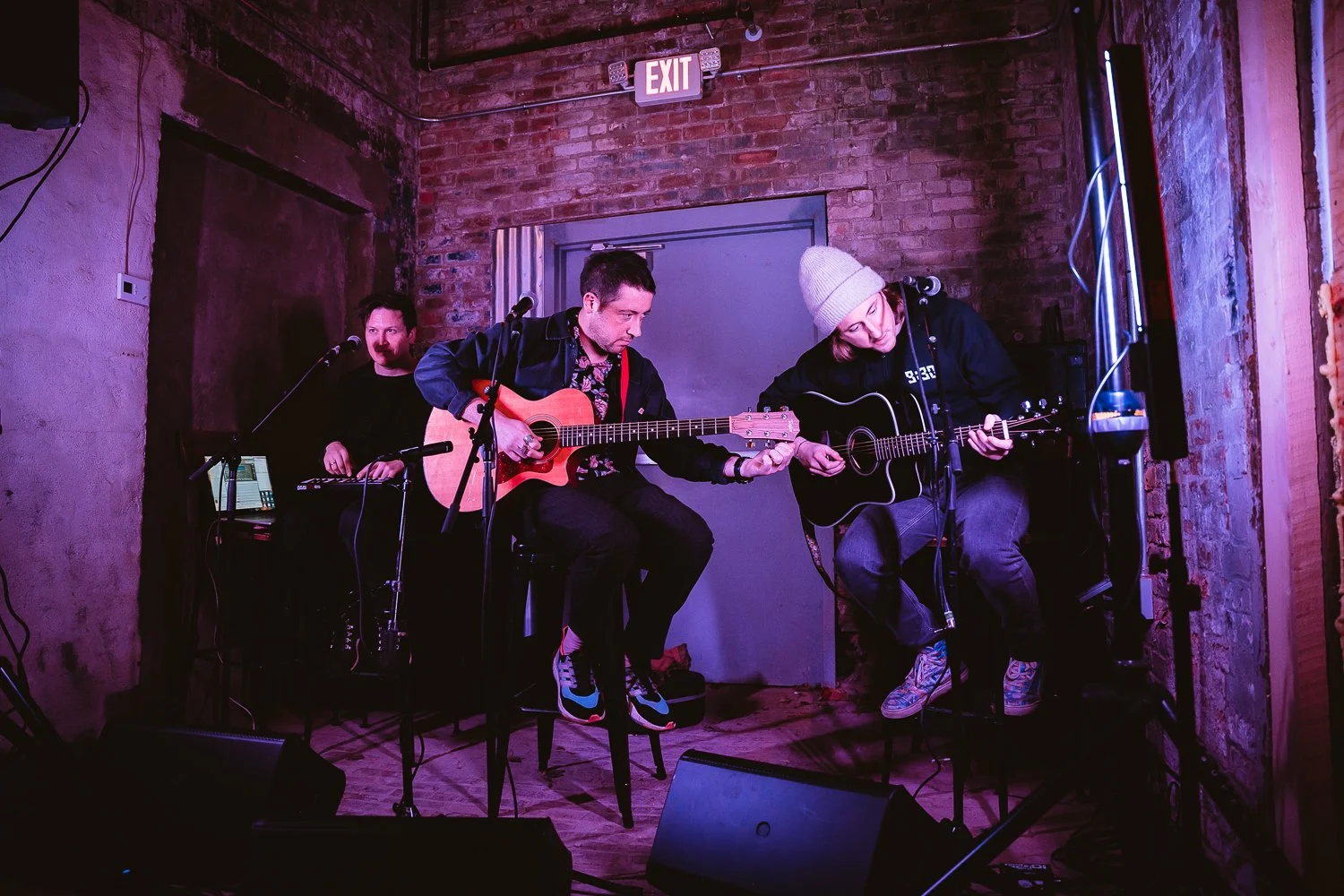 2022_01_27_KikiVassilakis_TheWombats_sm (3 of 42).jpg