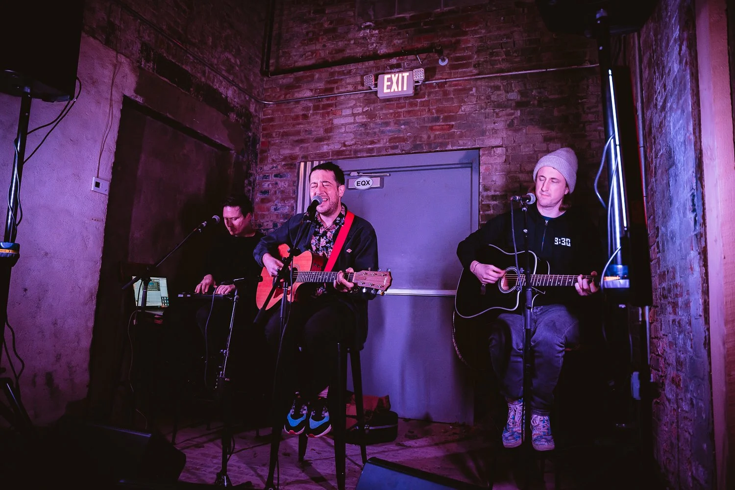 2022_01_27_KikiVassilakis_TheWombats_sm (21 of 42).jpg