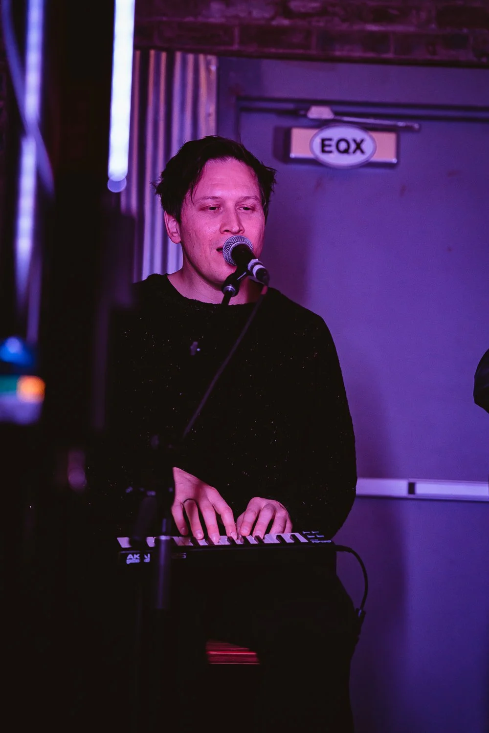 2022_01_27_KikiVassilakis_TheWombats_sm (28 of 42).jpg