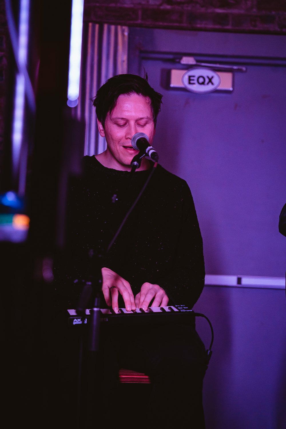 2022_01_27_KikiVassilakis_TheWombats_sm (29 of 42).jpg