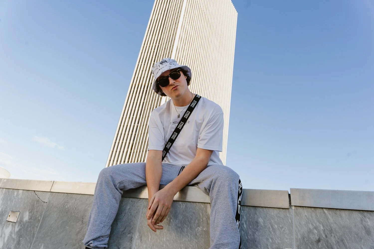 2021_10_29_KikiVassilakis_STEEZ_FallDrop_sm (19 of 102).jpg