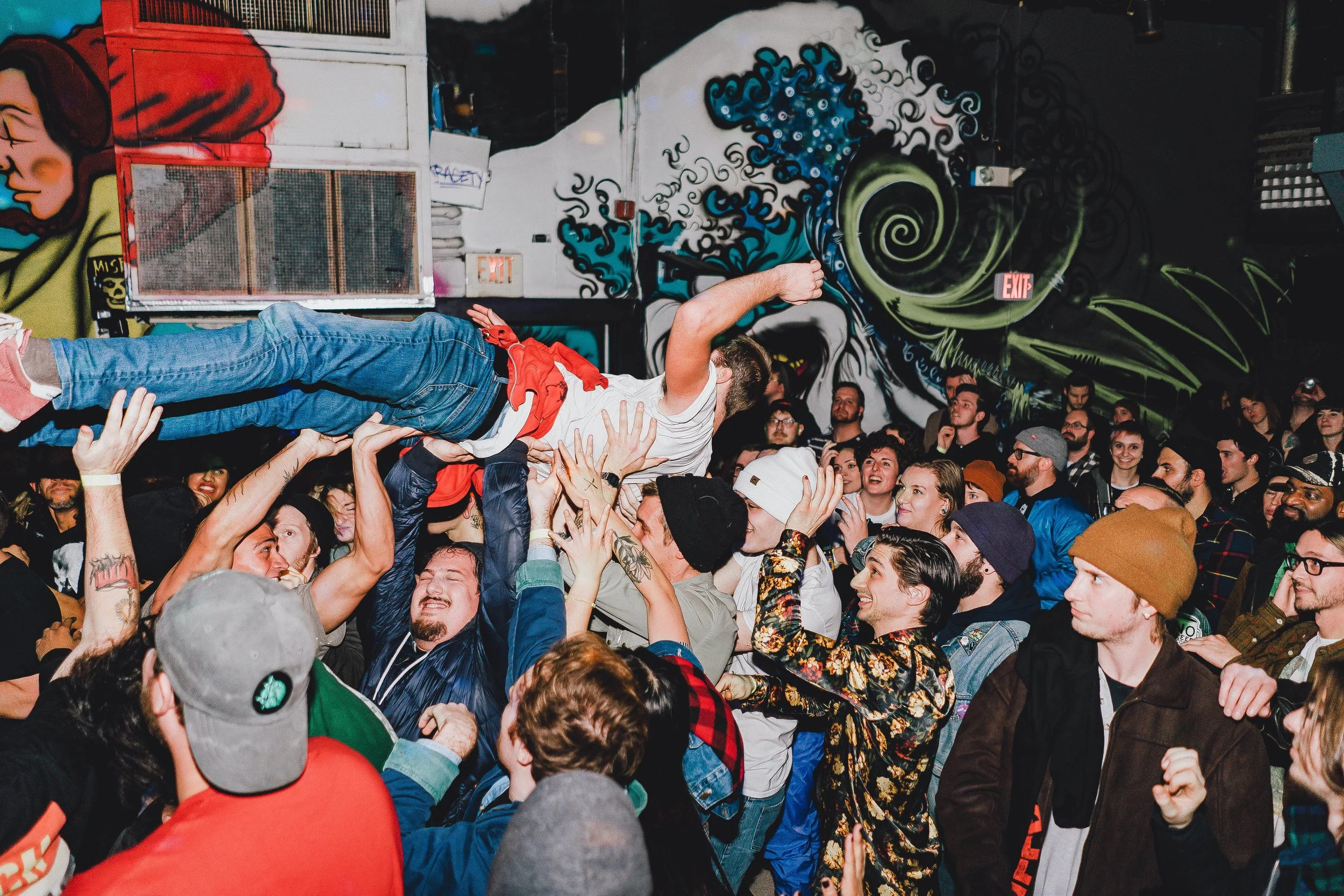 2018_11_25_KikiVassilakis_DrugChurch_LG (34 of 50).jpg