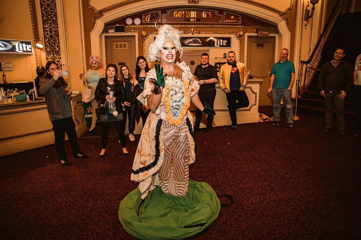 2021_11_14_KikiVassilakis_UTICAQueen_sm (49 of 91).jpg