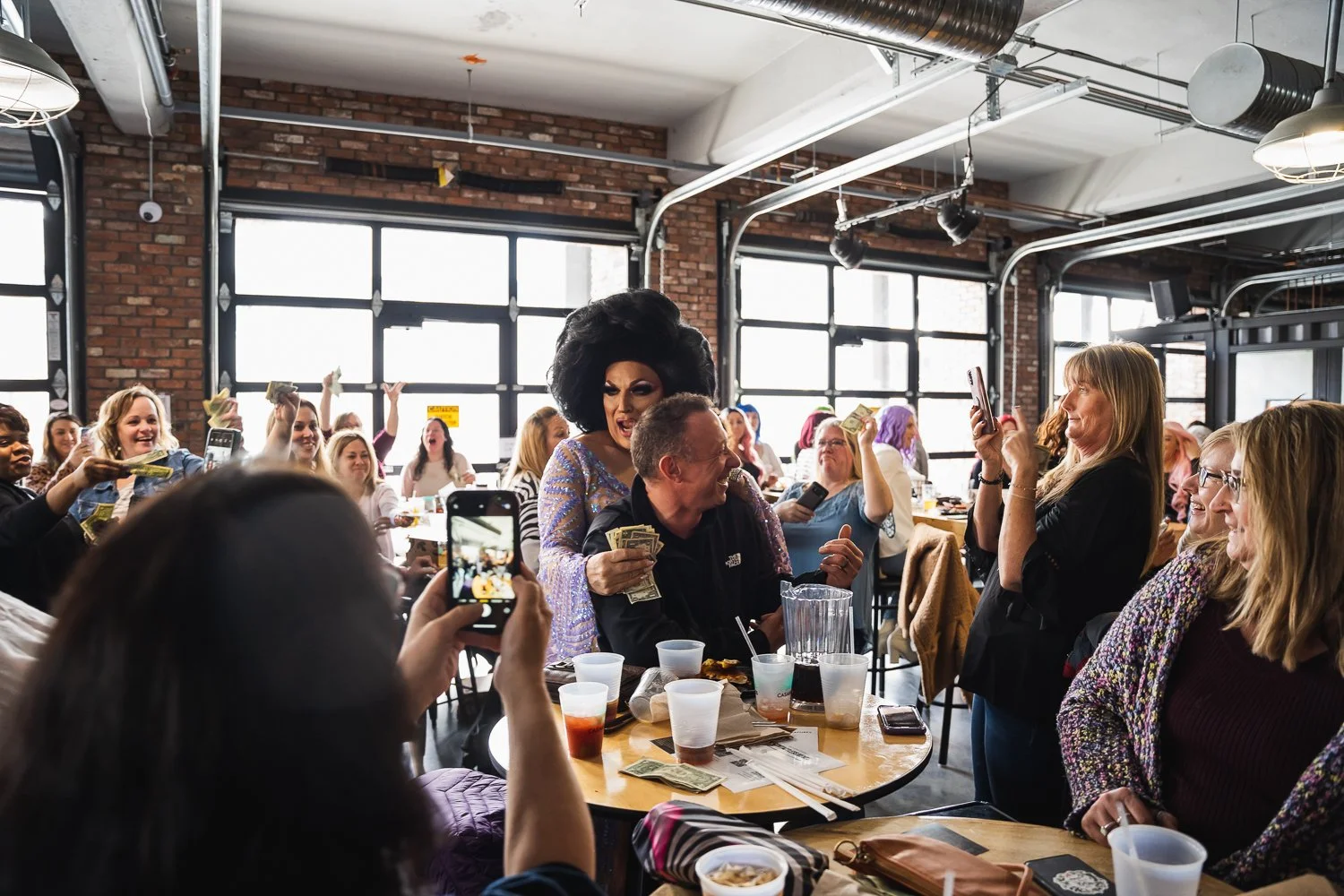 2022_03_06_KikiVassilakis_LGBTQEM_DragBrunch_sm (37 of 100).jpg