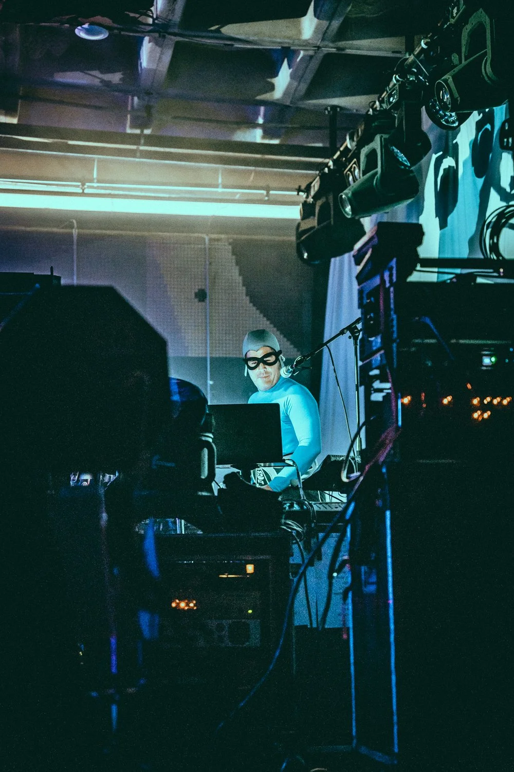 2022_06_24_KikiVassilakis_TheAquabats_sm (61 of 95).jpg