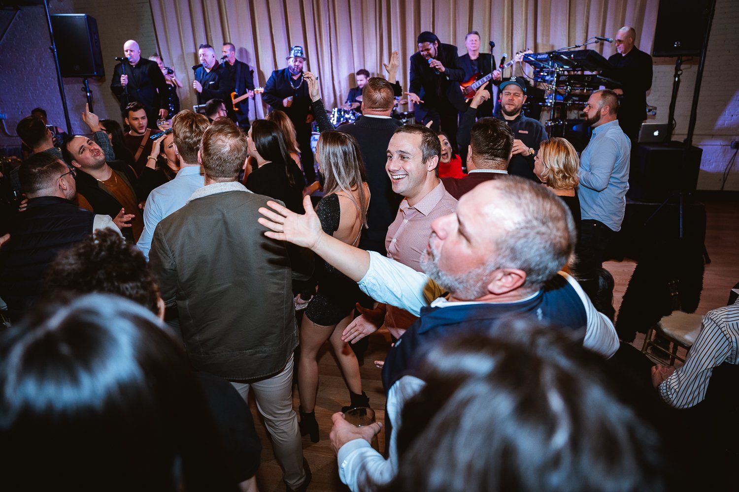 2022_12_31_KikiVassilakis_Browns_NYE_sm (194 of 198).jpg