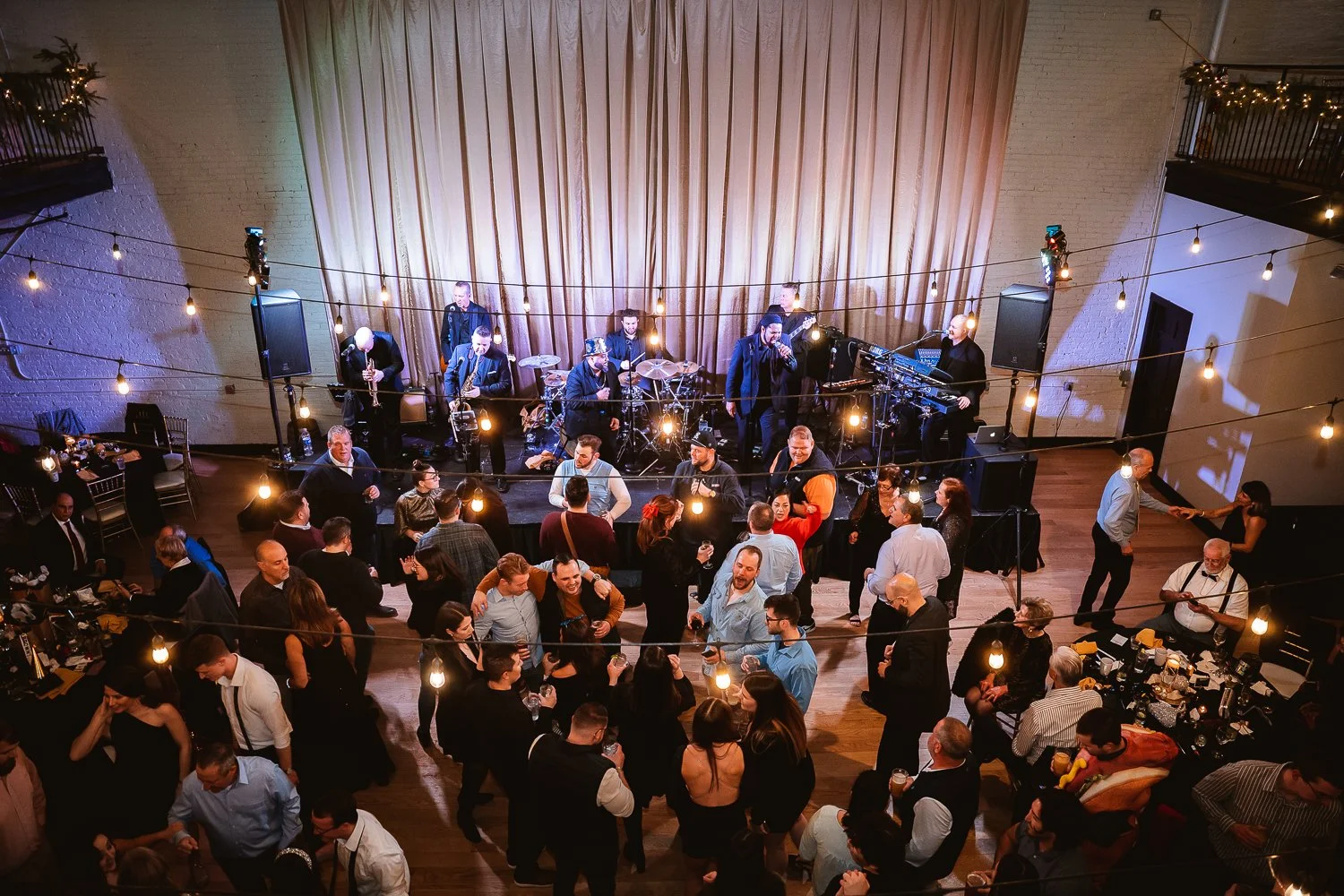 2022_12_31_KikiVassilakis_Browns_NYE_sm (185 of 198).jpg