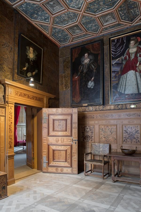 DAGSUTFLYKT - GRIPSHOLMS SLOTT OCH STRÄNGNÄS DOMKYRKA