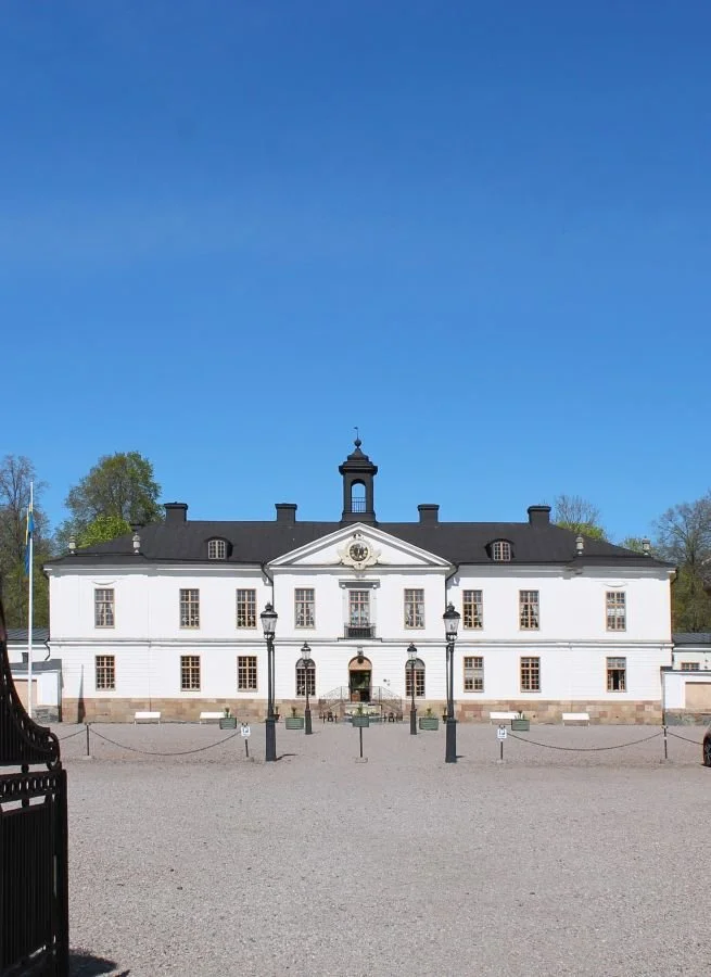 DAGSUTFLYKT TILL GIMO BRUK OCH SKÄFTHAMMARS KYRKA