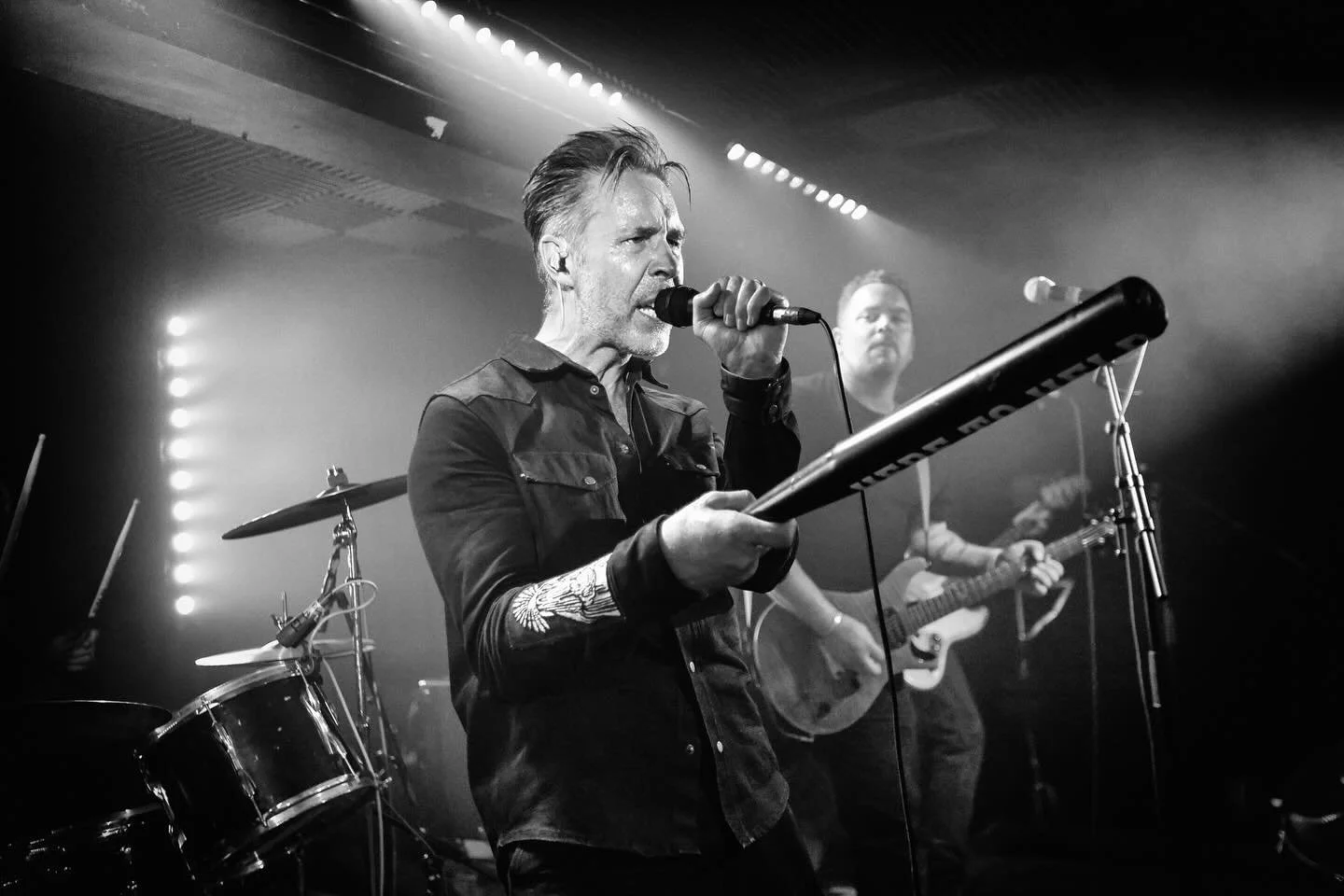 Thanks to all that came to our @voodooshowroom gig. It was a proper old school affair. Intimate and sweaty! You made it a great night. One of our favourite shows this year. Photo&rsquo;s: @deniseespositoart