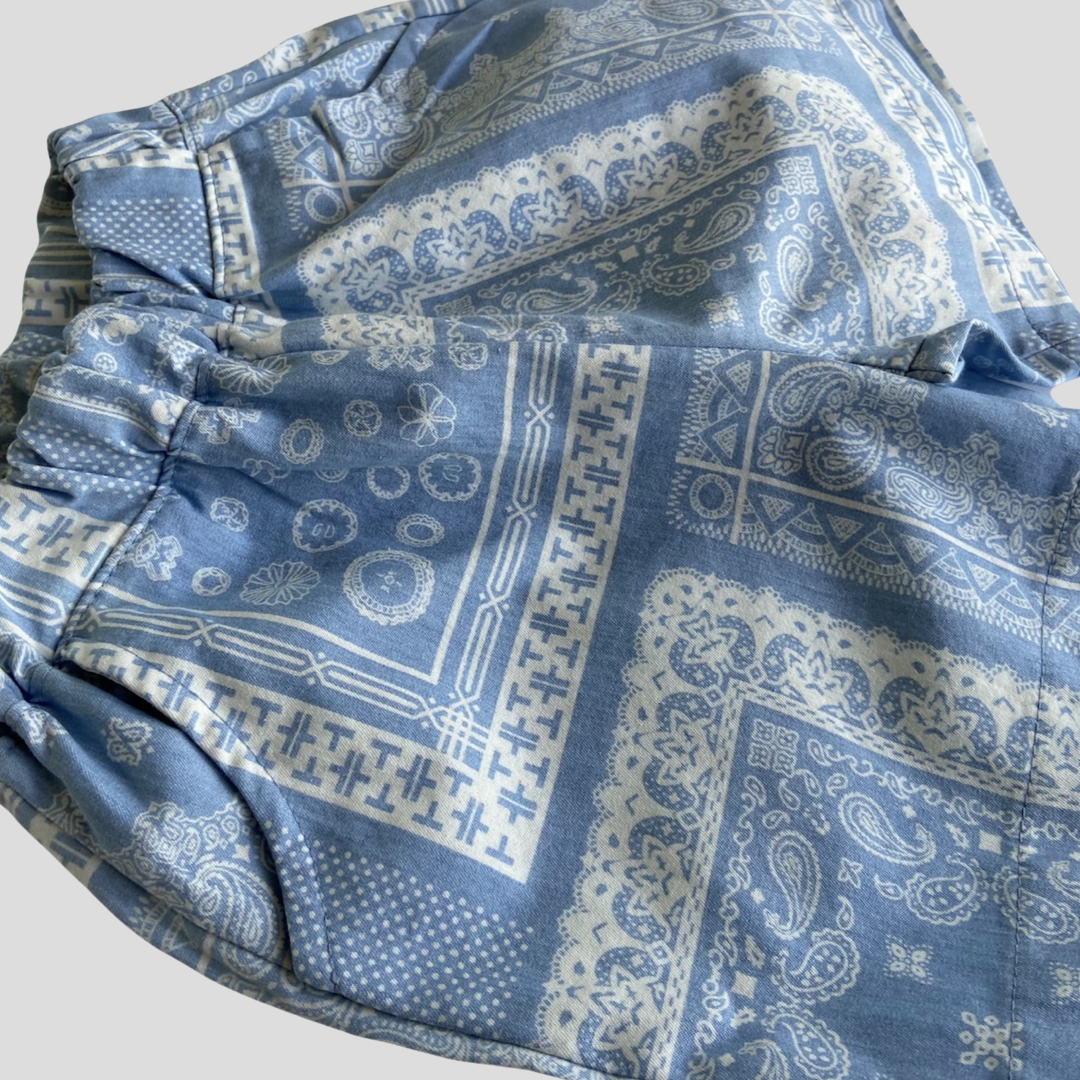 14D7EEDF-83C3-476B-917A-FF8BB8995469