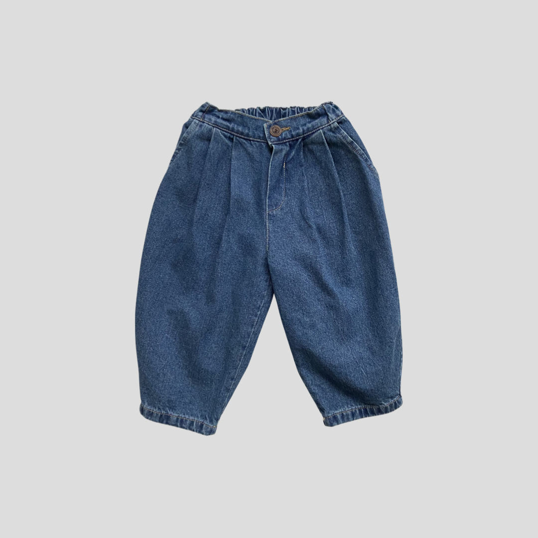 A8452D48-73B9-448B-B99E-1486932C320E