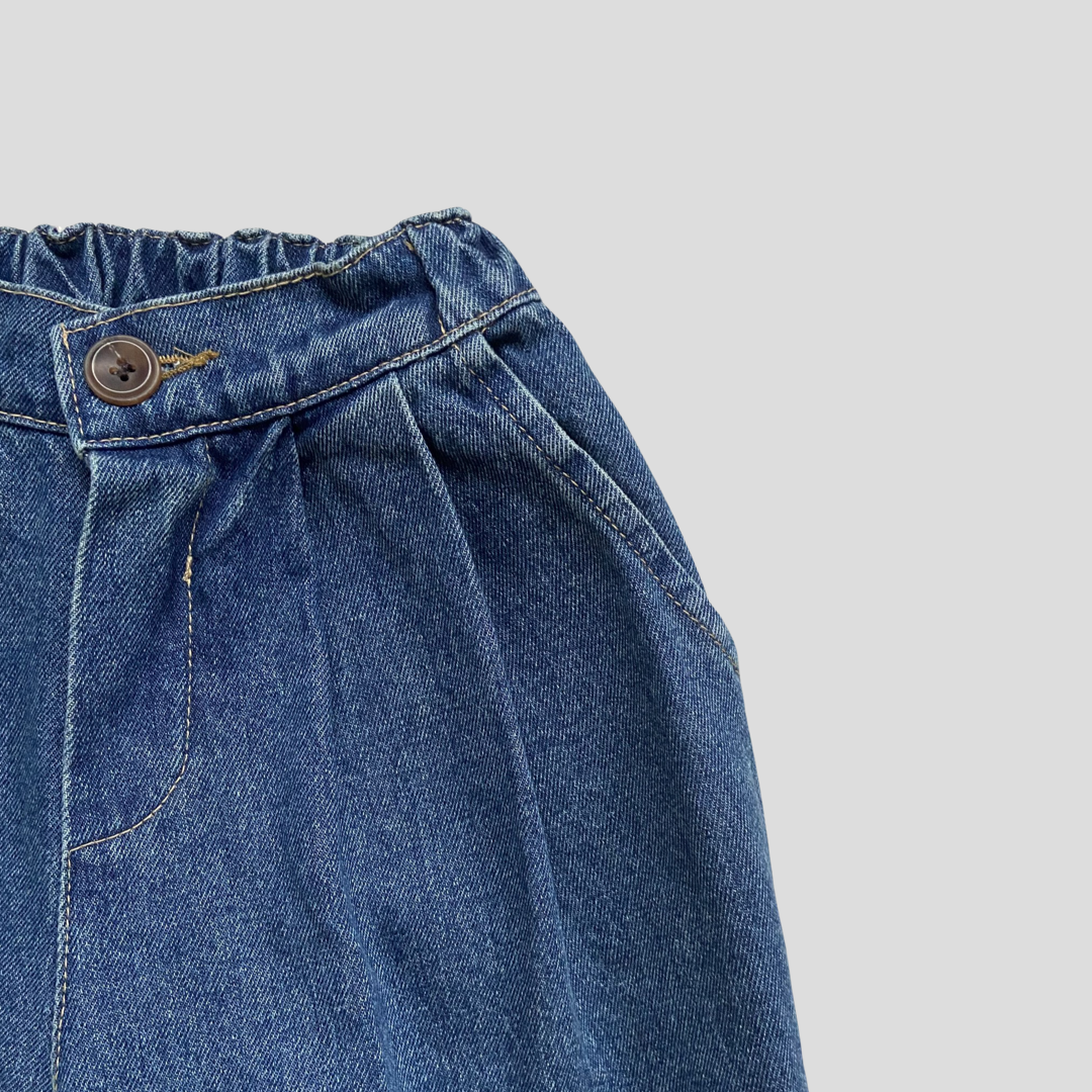 7C951E44-0C03-46C6-BD24-EB5ADCB511EC