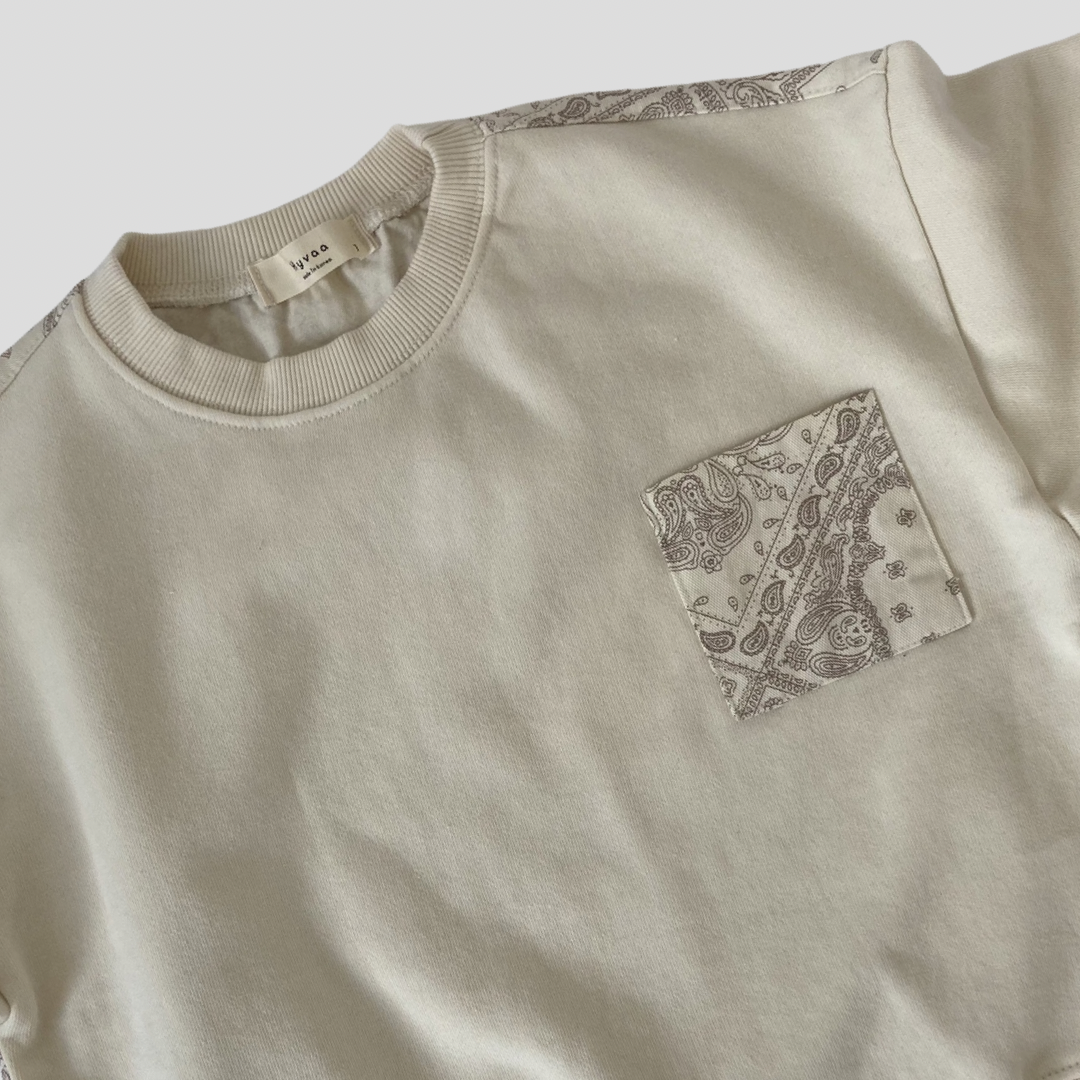 592060F8-1CC5-4E2B-AB9A-6A291157EBC7