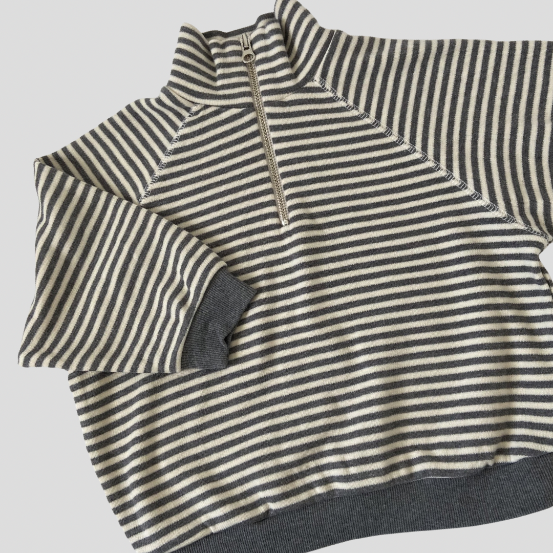 B3C867FF-D8B0-4F65-B781-5893A5FA2DC5