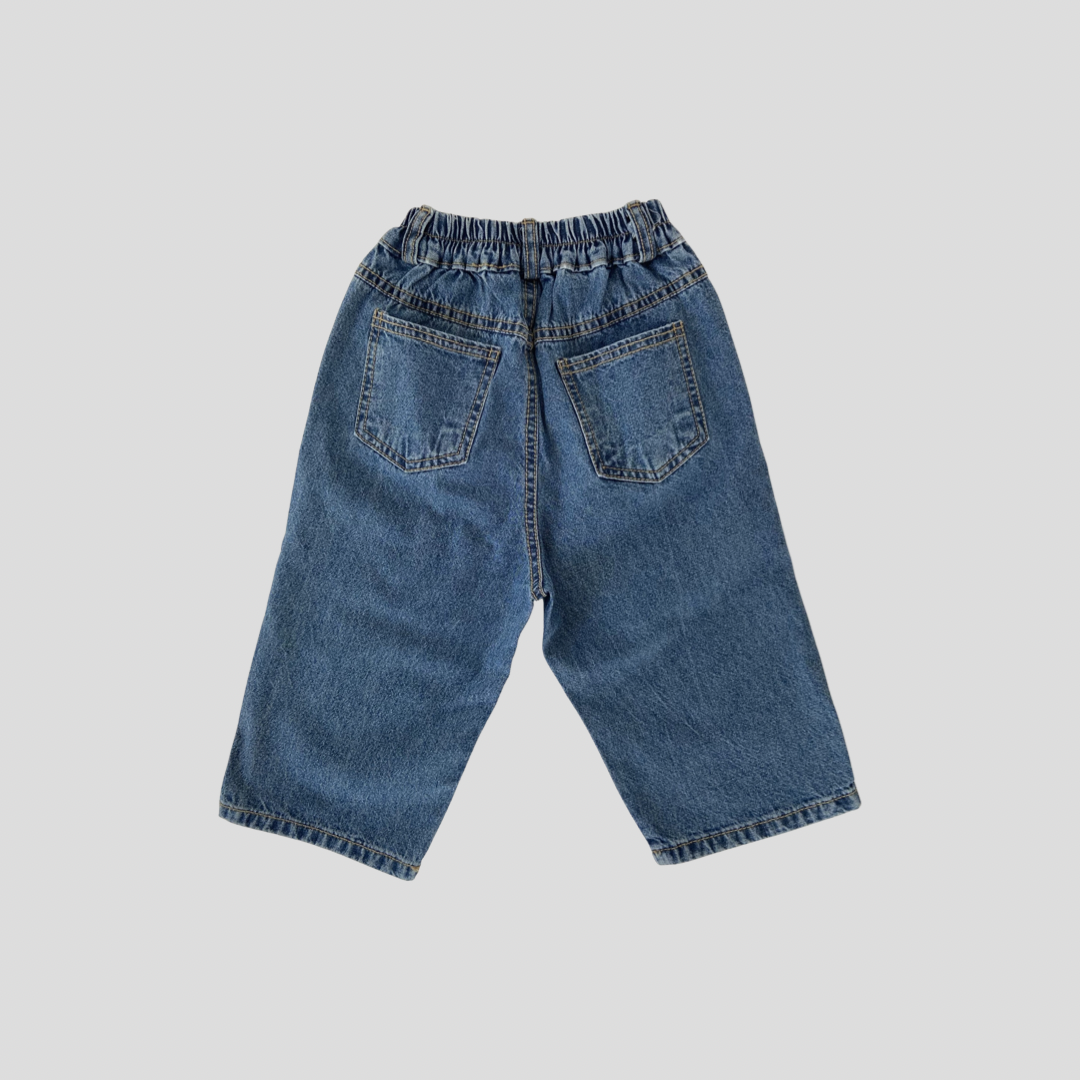 95660958-8112-464B-A48D-79B0F87B6148