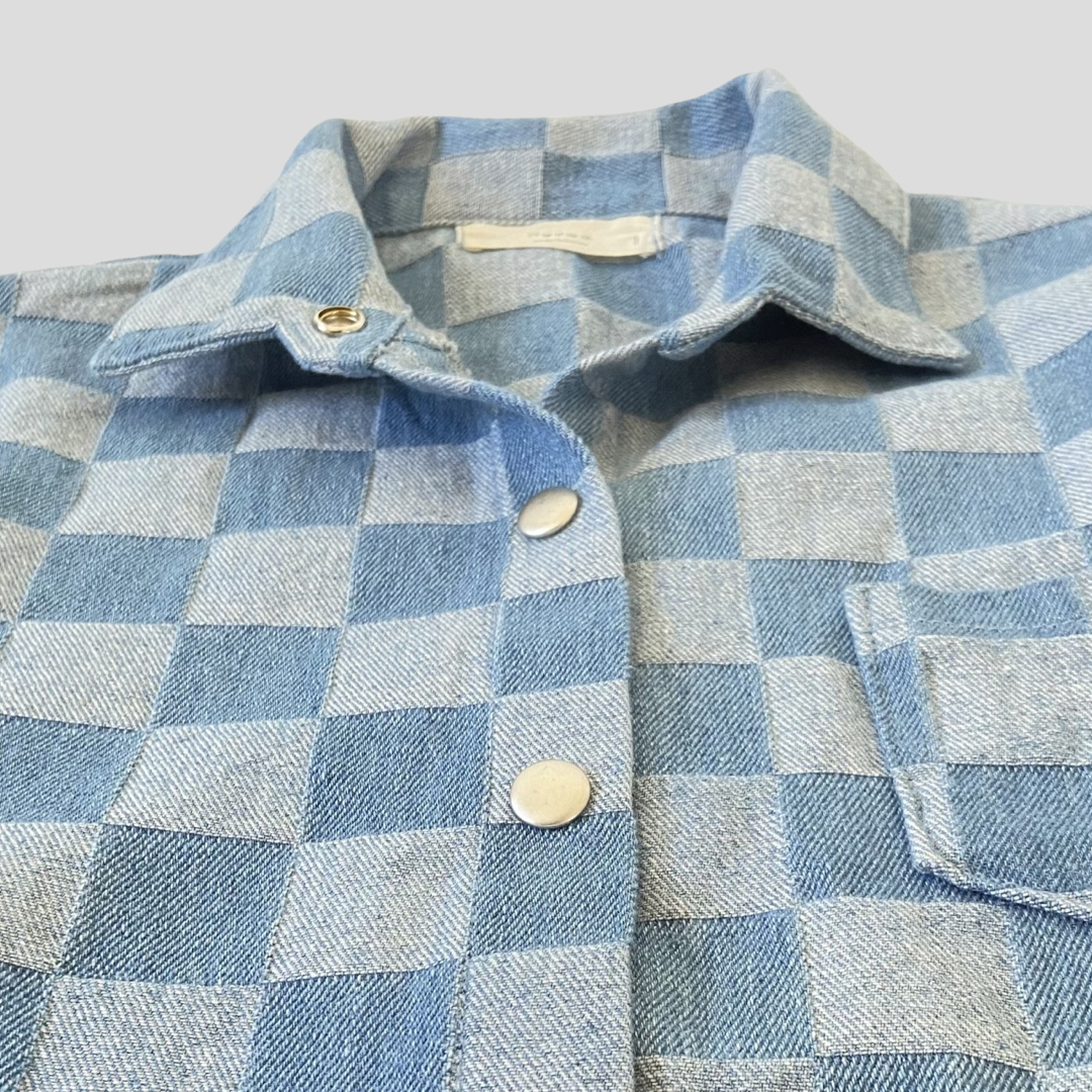 11B4BF2A-4726-4C17-8508-13945B39963F