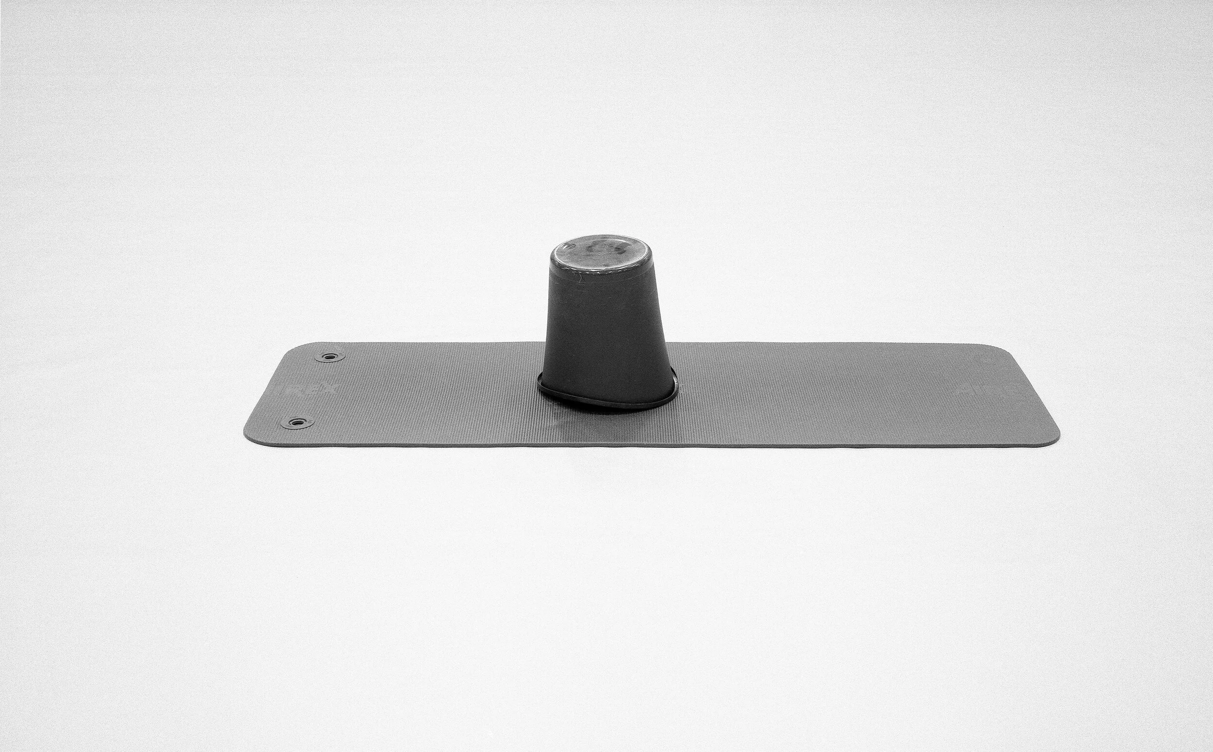 sports exhibtion b&w detailnet2.jpg