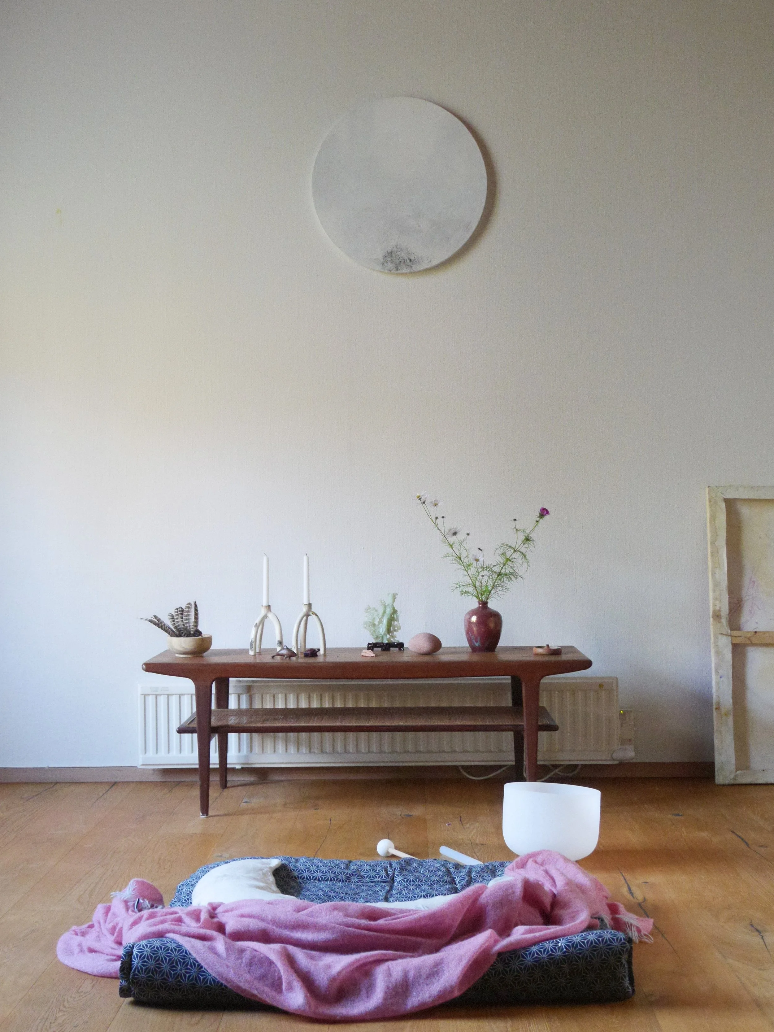 online healing courses, meditative drawing course, holistic self-care online, feminine cycle wisdom, yoga nidra online