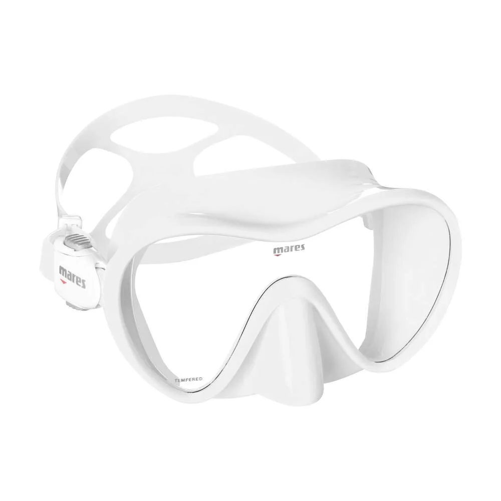 whitetrop2.jpg
