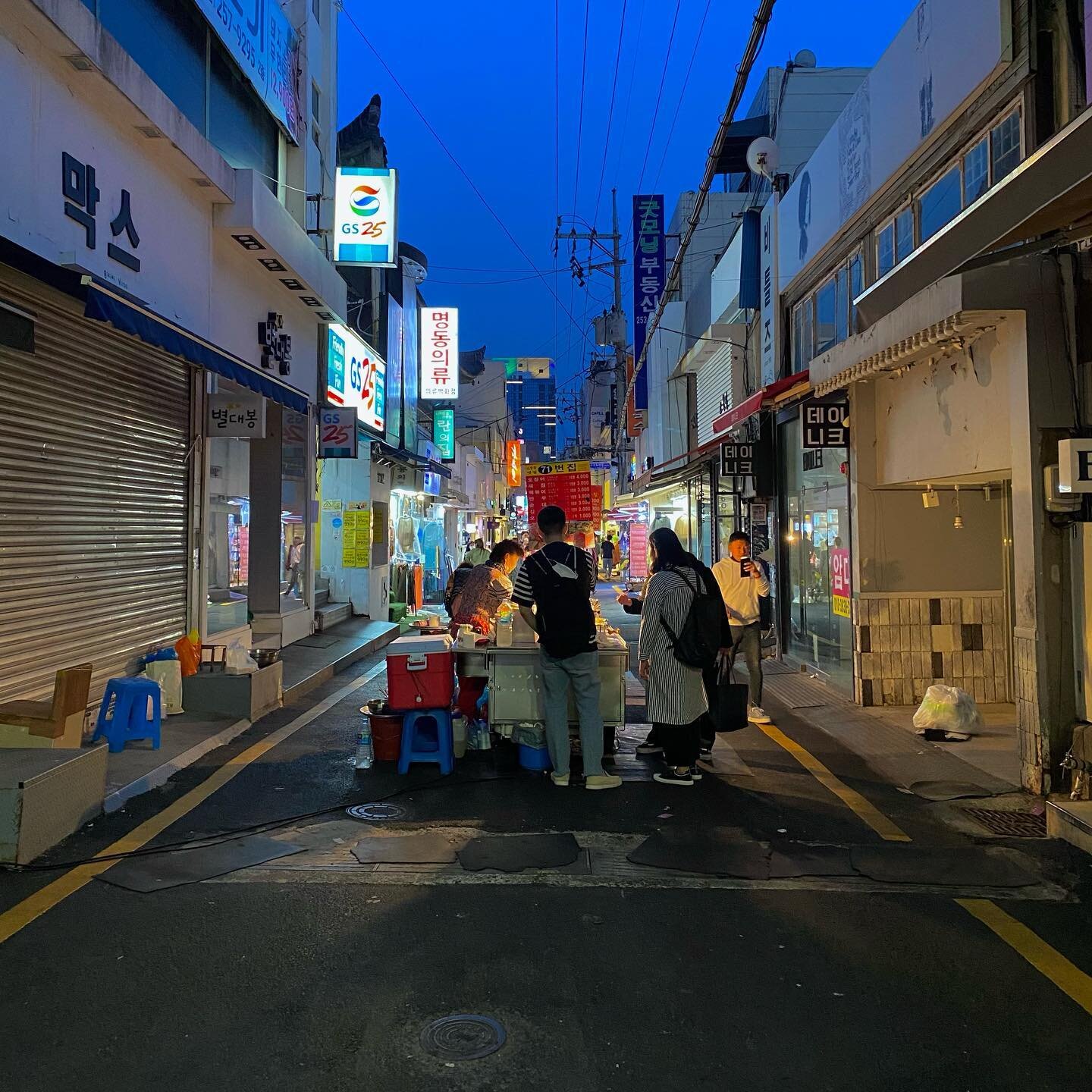 Busan photo dump 
I got really sunburnt rip
also didn&rsquo;t realize this till last night but this was only my third trip to Busan and the first time was just one night before orientation and all I can remember is being jetlagged....
so basically th