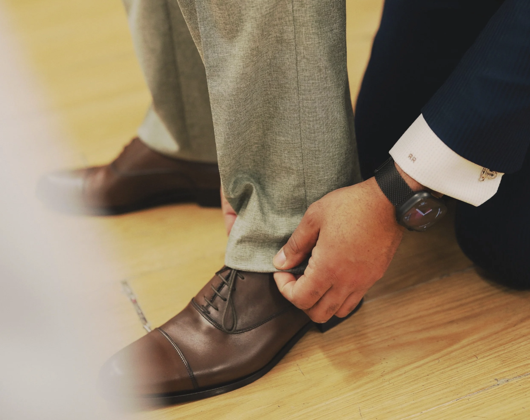 Should Suit Trousers Be Slim or Straight?