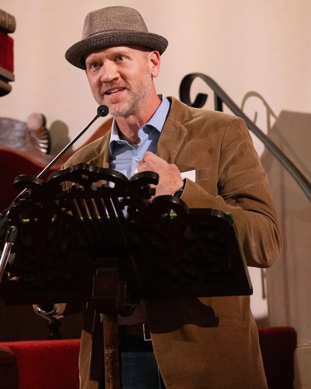 What a joy to gather at First Parish in Portland on October 7th to hear stories from Joan Benoit Samuelson, Onnesha Roychoudhuri, Nirav Shah, Vincent Stanley, and Gia Drew as part of our STORIES THAT MOVE ME community fundraising event. ⭐An enormous 