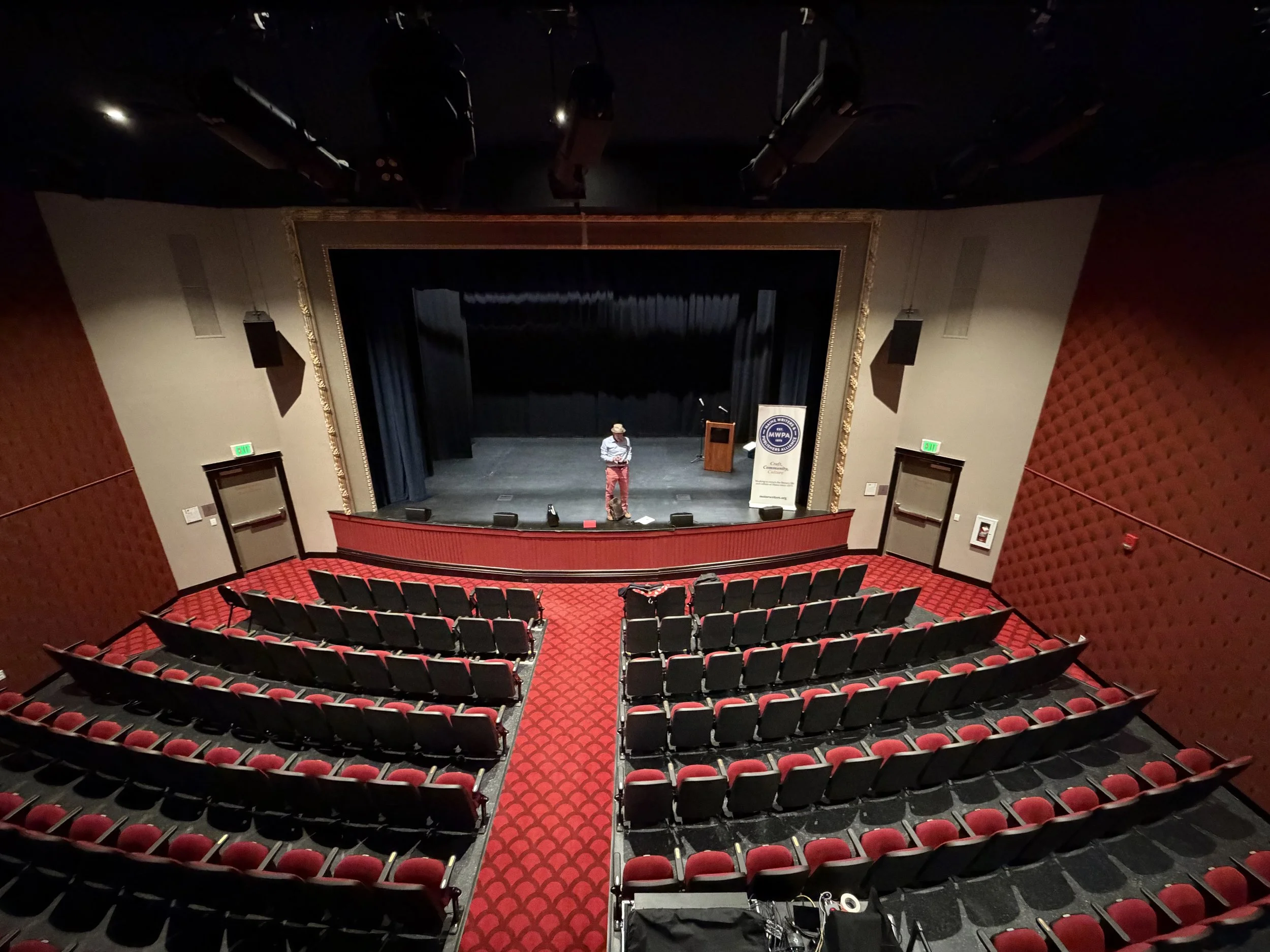 Gibson preps from above.jpeg