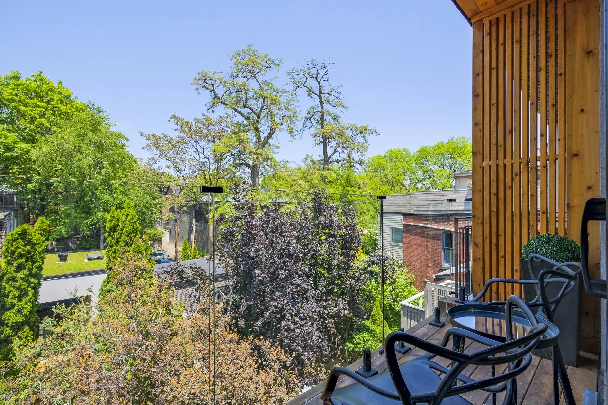 274 Carlton Street — Oxley Real Estate