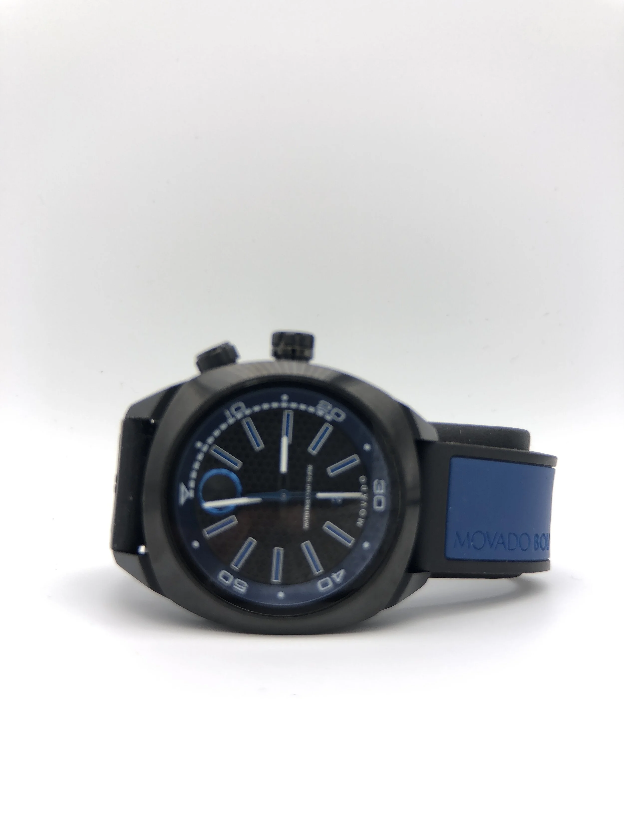 4C74BD94-128B-43B3-869C-1B9A4BA8F533