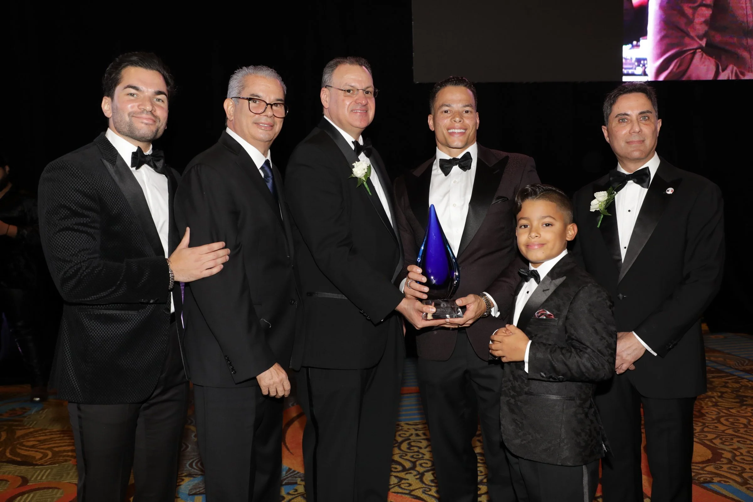 &nbsp;&nbsp;The National Supermarket Association (NSA) Celebrated its 33rd Anniversary with     a Breaking Barriers Theme, Highlighting Member of the Year Company of the Year 