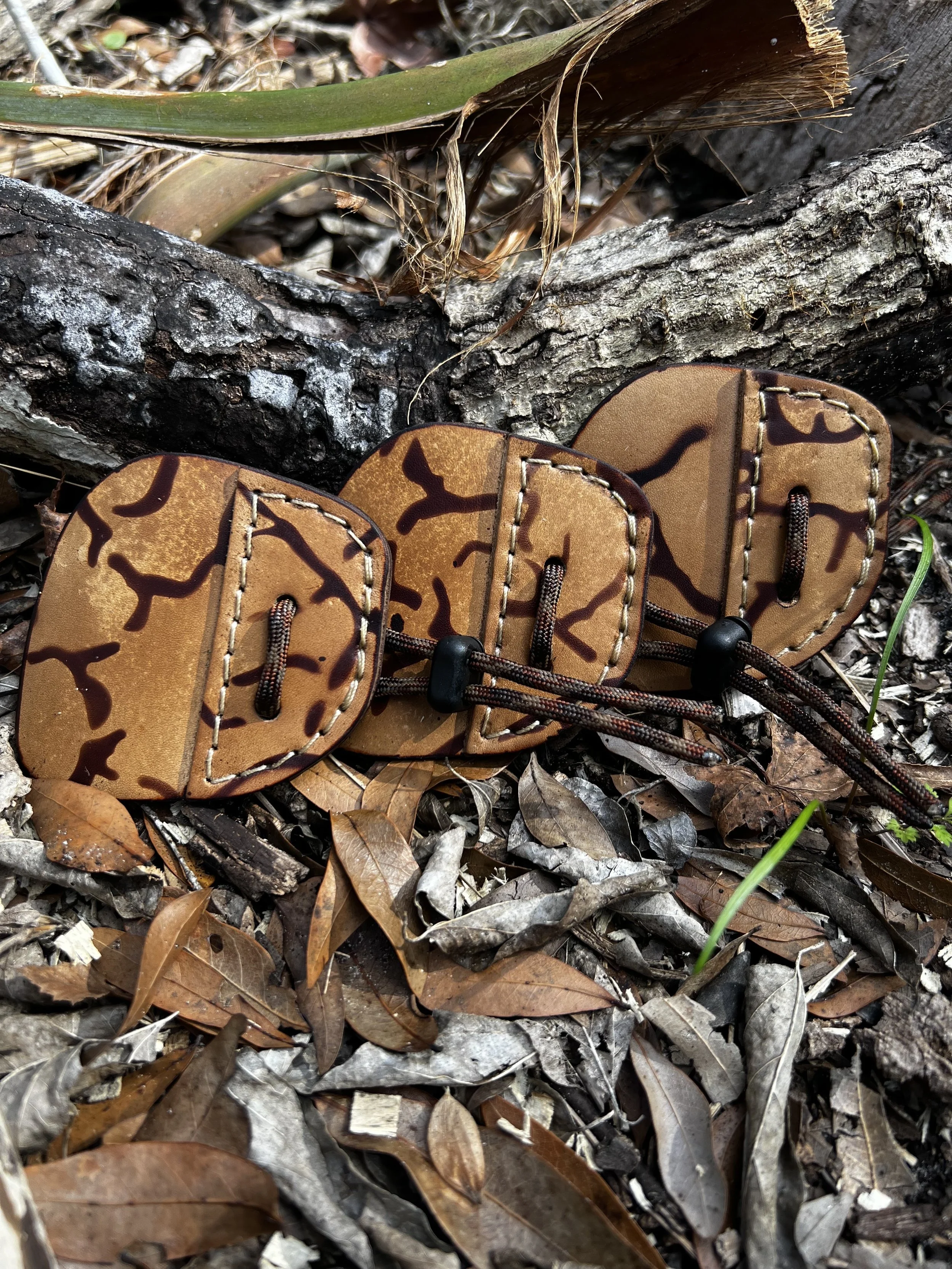 Leather Archery Shooting Tab- Camo