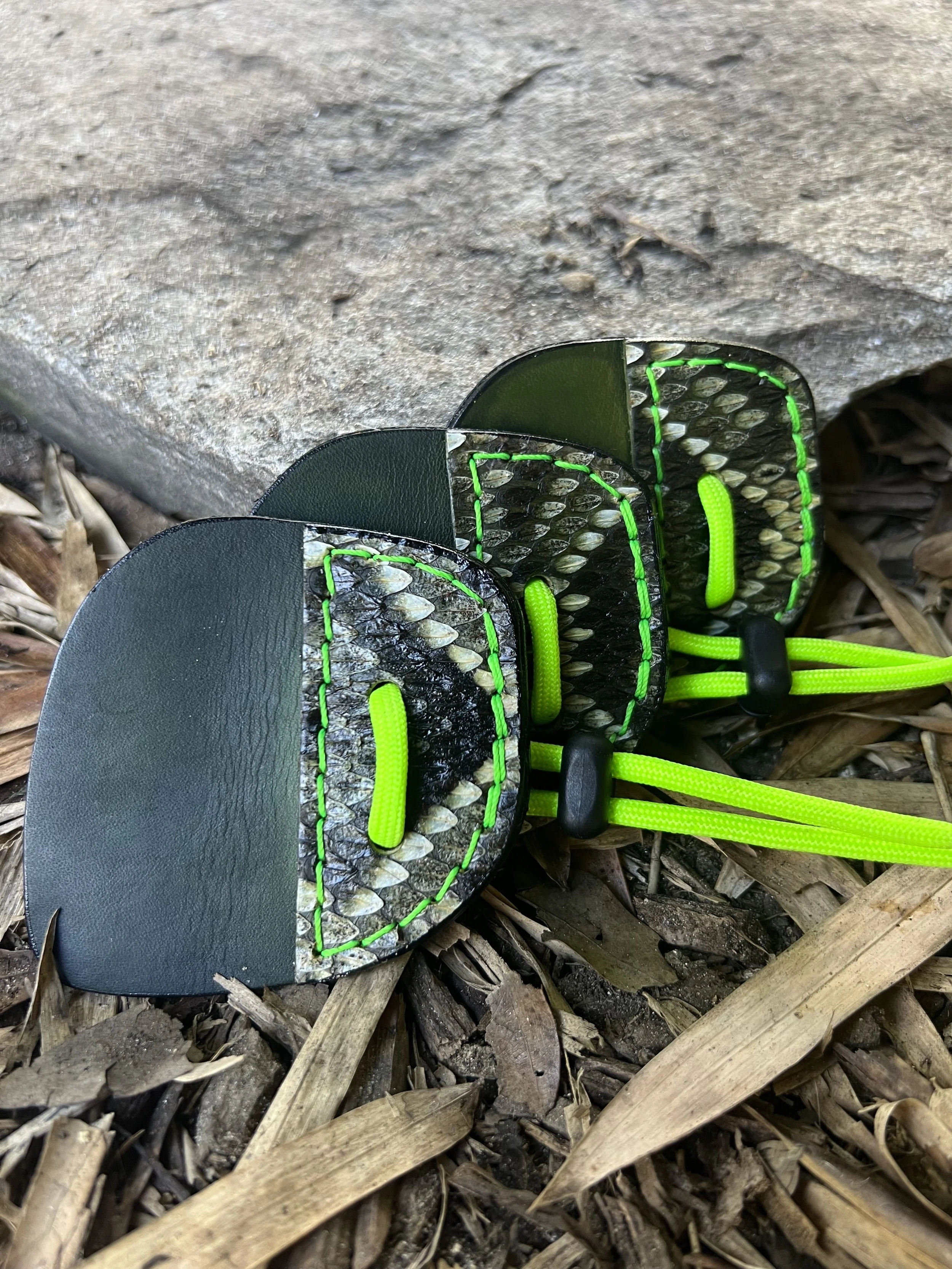 Snake Skin and Leather Archery Shooting Tab- Eastern Diamondback Hunter Green and Neon