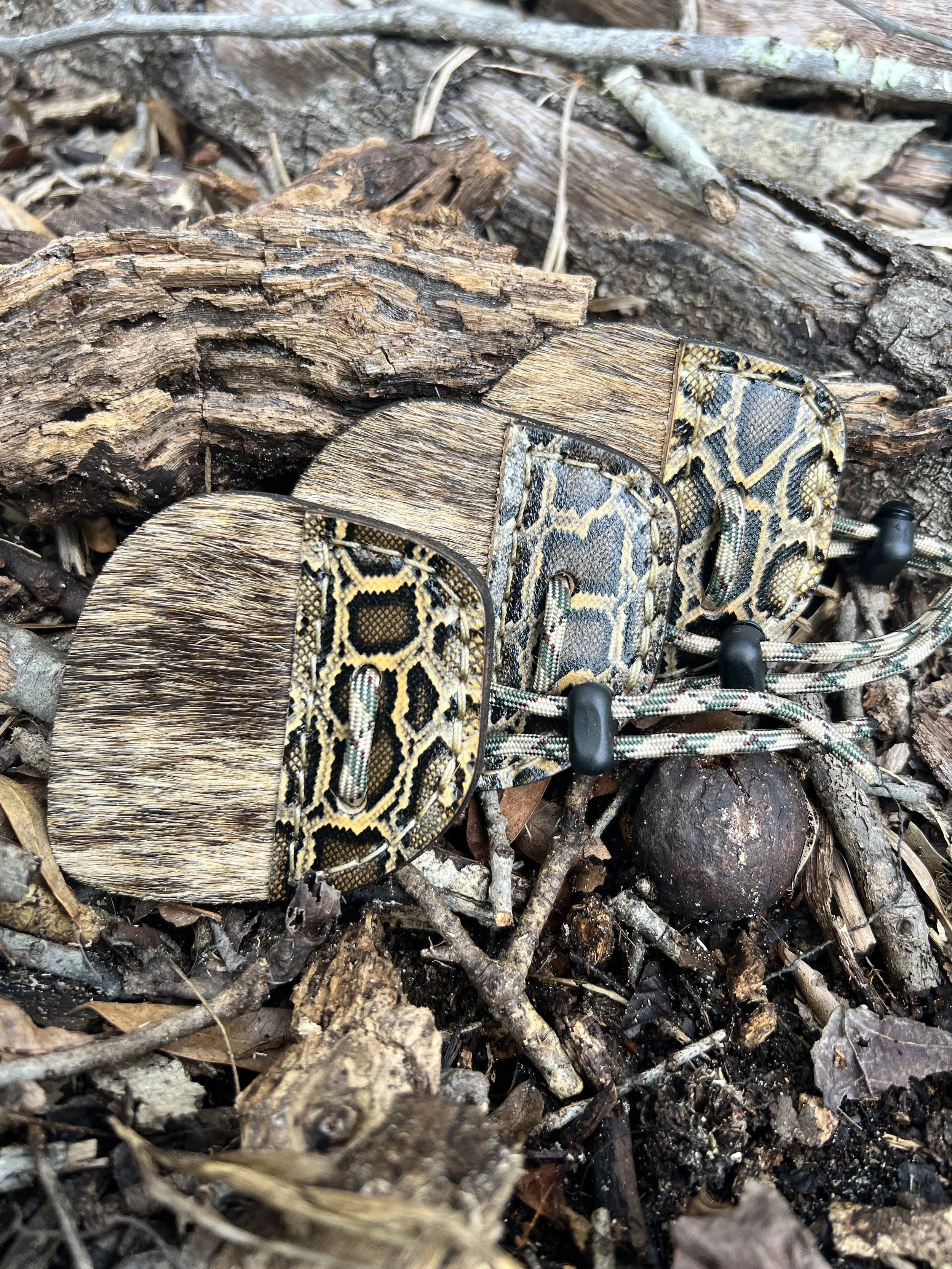 Calf Hair and Snake Skin Archery Shooting Tab- Everglades Python