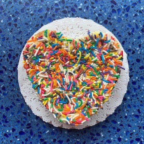Sprinkle of happiness- the weekend is almost here!!

https://linktr.ee/eileenscheesecake