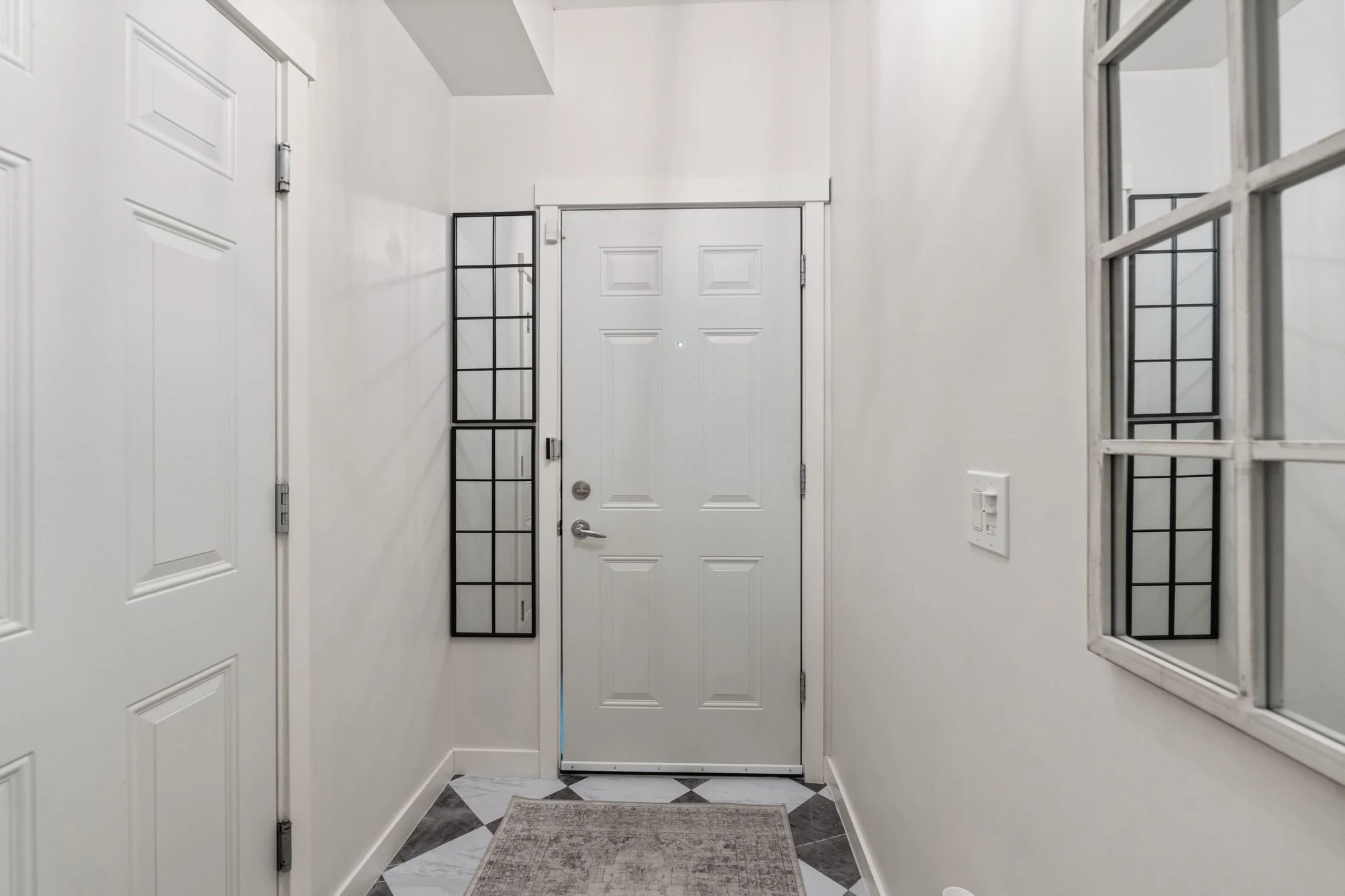53 9088 Halston Court Burnaby 04.jpg