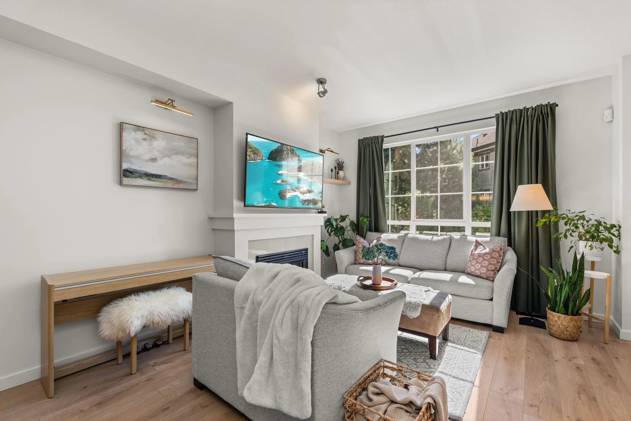 53 9088 Halston Court Burnaby 05.jpg