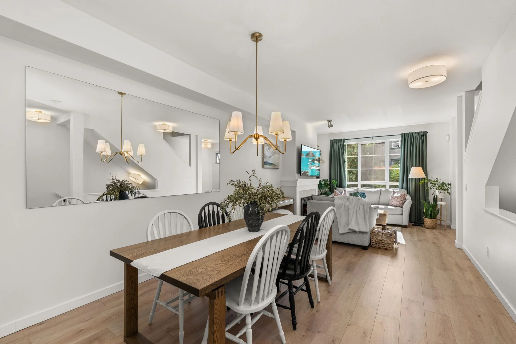 53 9088 Halston Court Burnaby 08.jpg