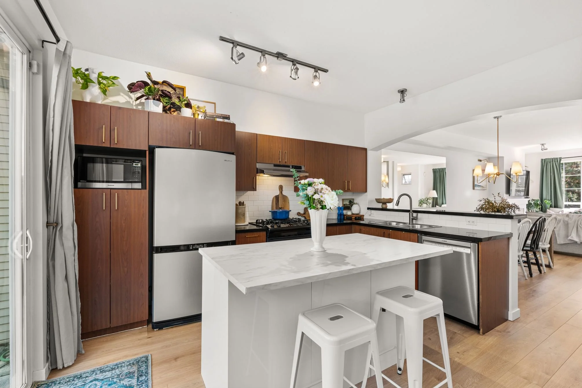 53 9088 Halston Court Burnaby 12.jpg