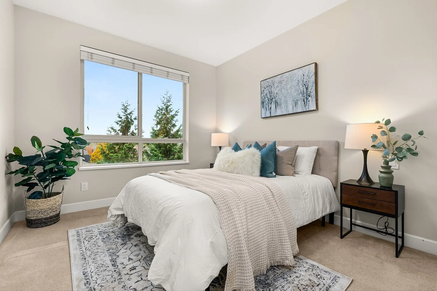 We&rsquo;d love to see you this weekend, November 23rd from 2pm - 4pm at our open house for unit 319, 20861 83rd Avenue! ✨ We&rsquo;ll have a special gift waiting for you. 

If you&rsquo;d prefer a private showing, we&rsquo;d be happy to set somethin