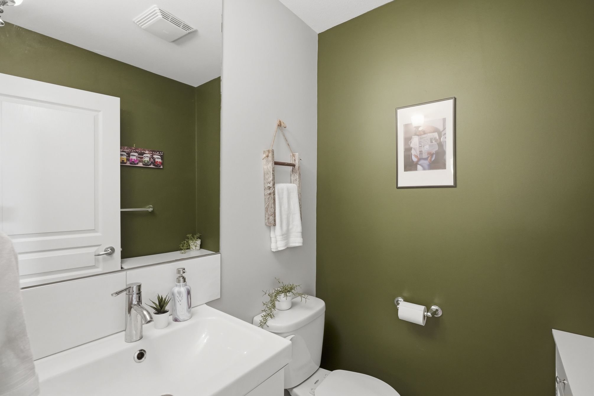 13918 58 Ave Surrey28.jpg