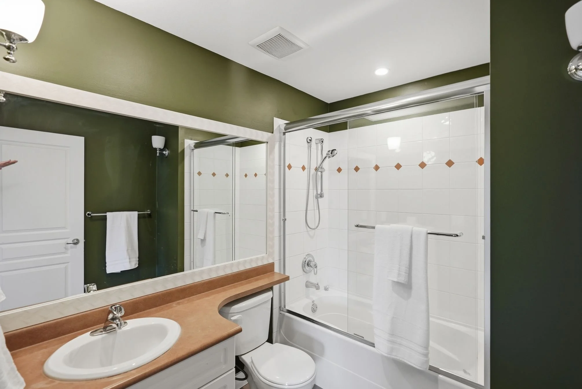 13918 58 Ave Surrey36.jpg