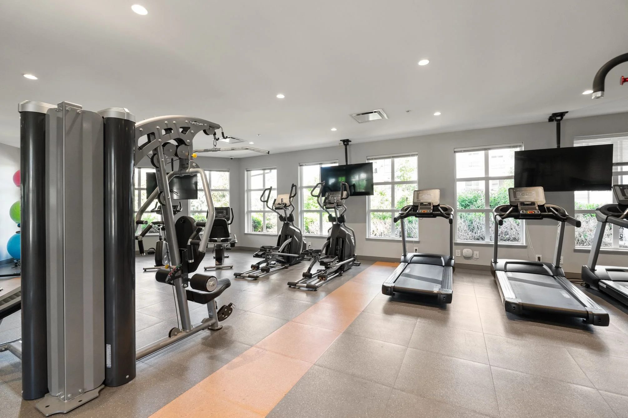 8150 207 St Langley 4.jpg