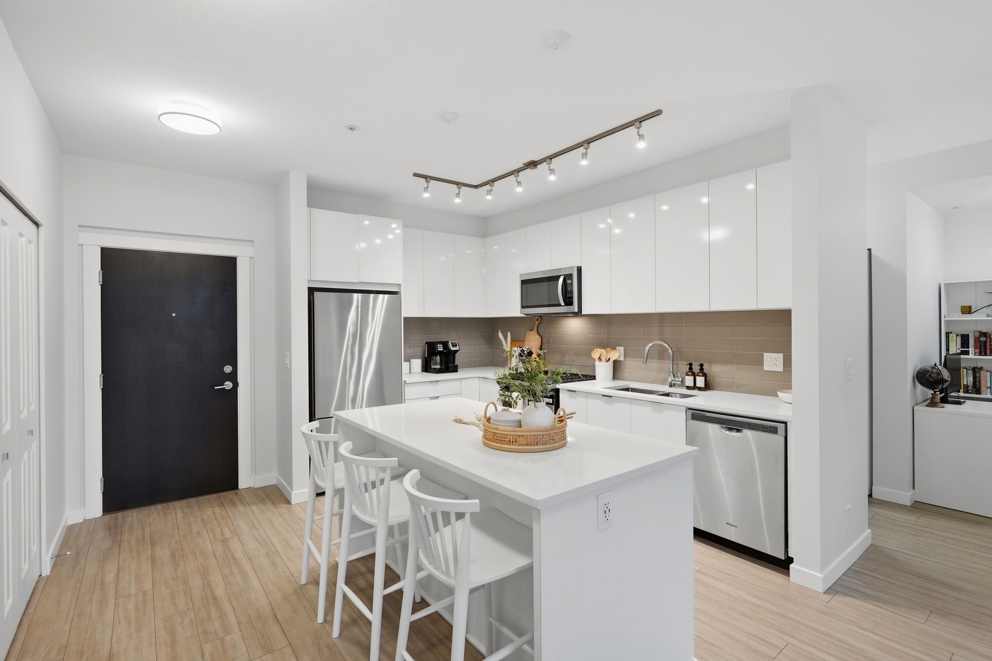 8150 207 St Langley 16.jpg