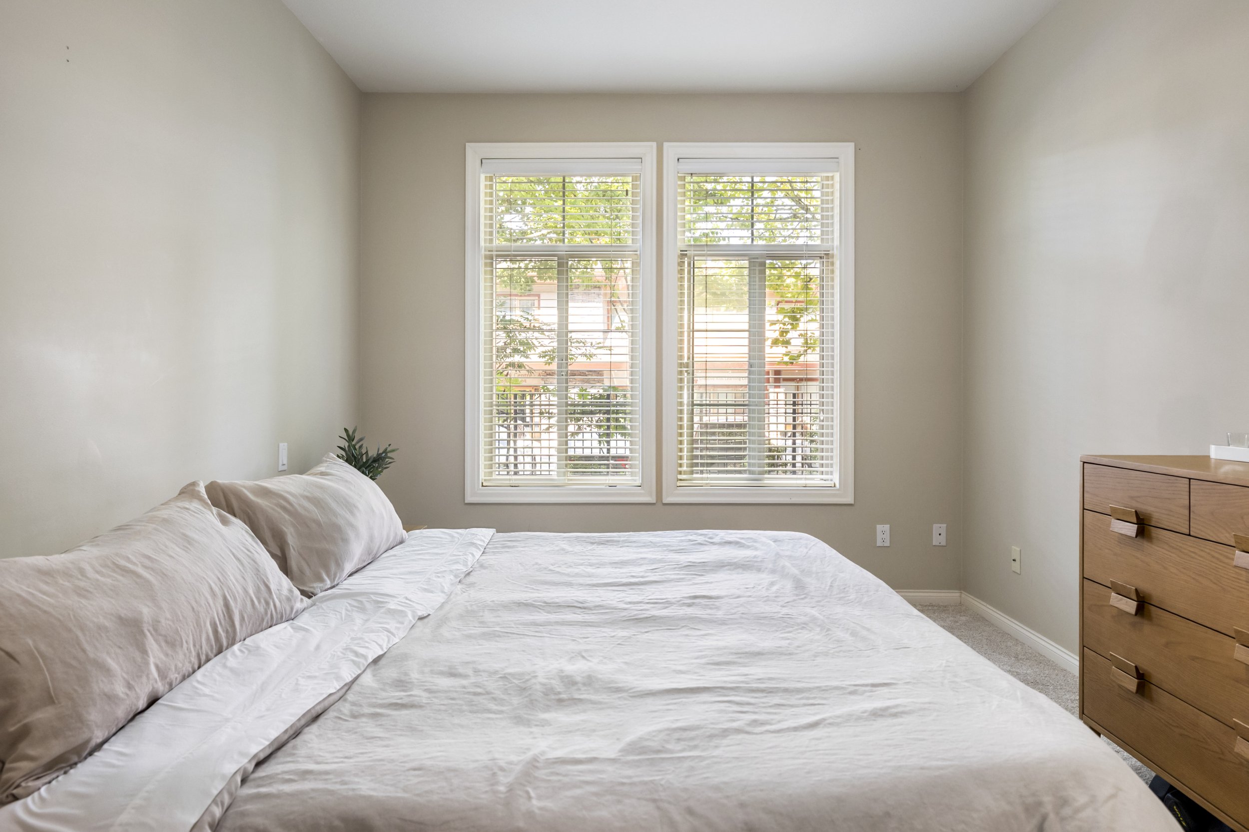 205 Tucker McClean 111 3355 Rosemary Heights Drive Surrey5.jpg