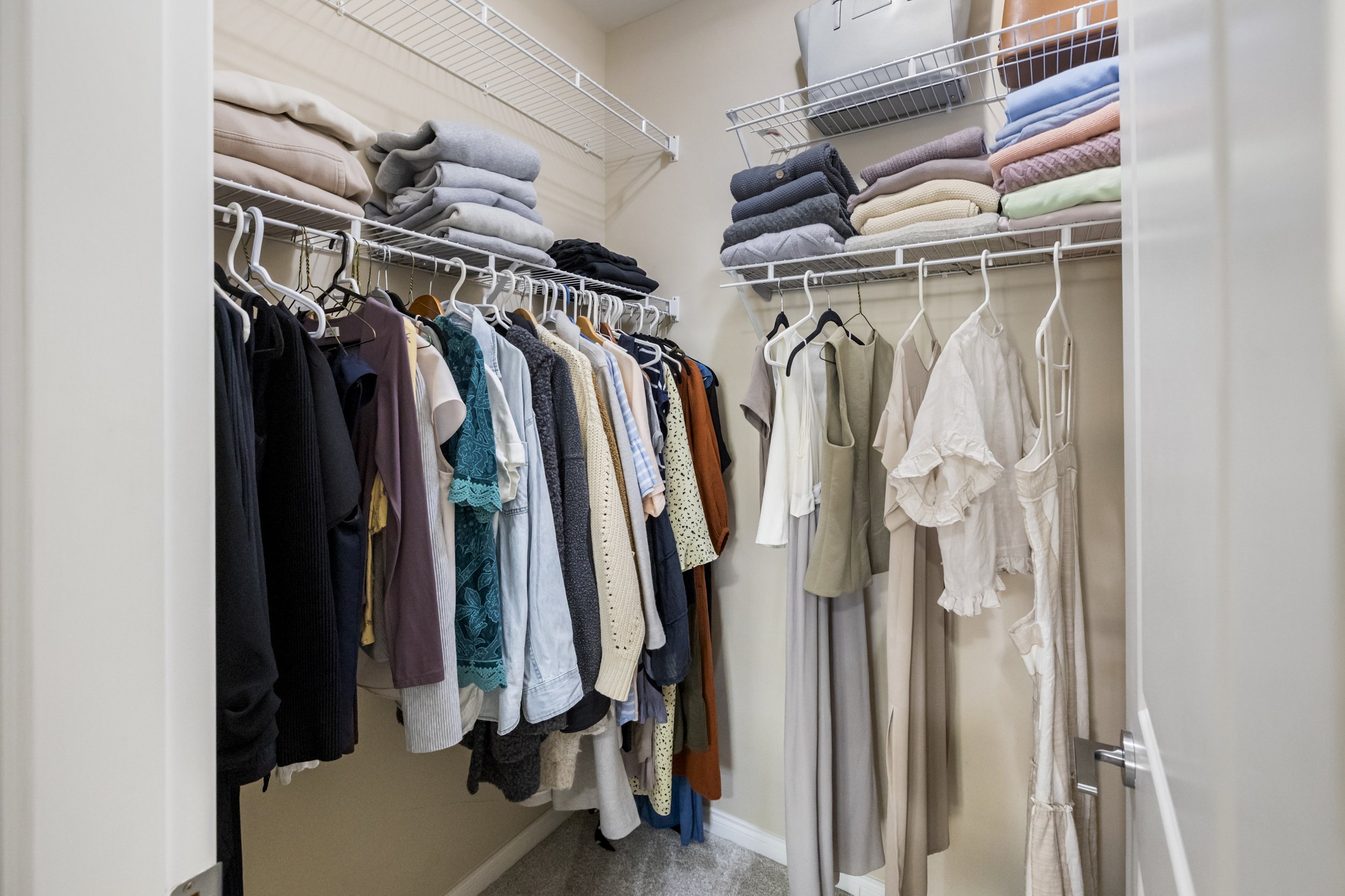 205 Tucker McClean 111 3355 Rosemary Heights Drive Surrey6.jpg