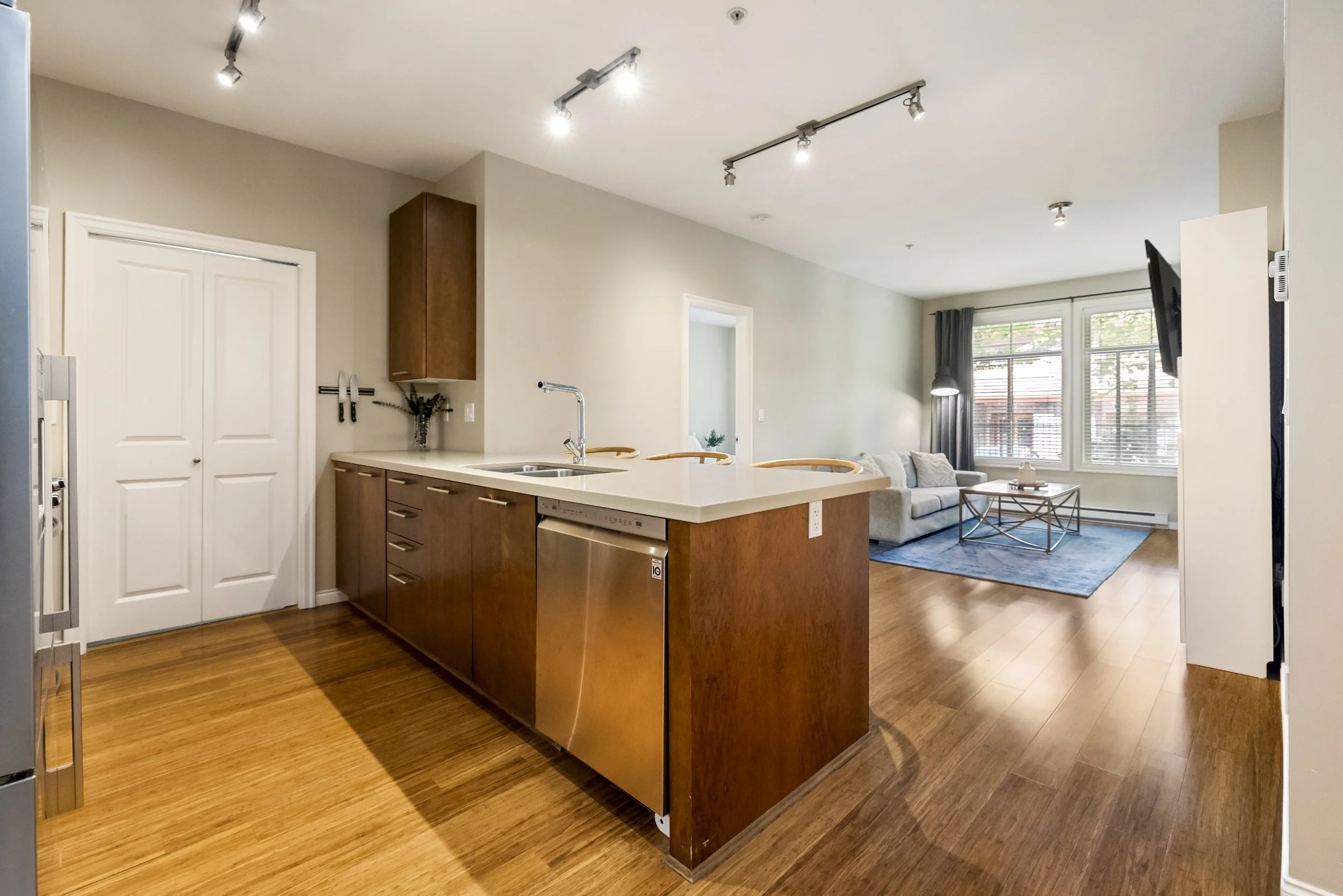 205 Tucker McClean 111 3355 Rosemary Heights Drive Surrey12.jpg